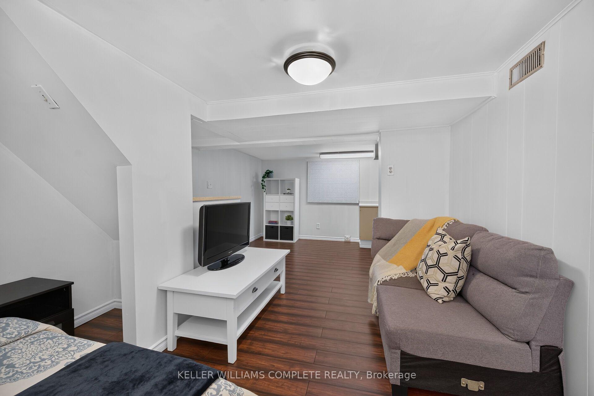 Photo 31 of 197 Fairfield Avenue, Hamilton, Homeside — HOMEH