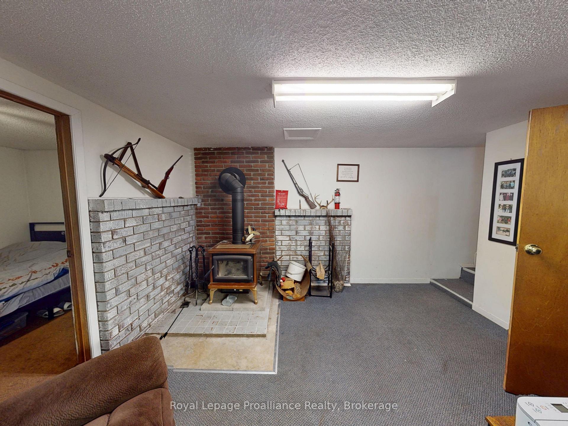 Photo 24 of 59 Helyer Road, Quinte West, Murray Ward — HOMEH