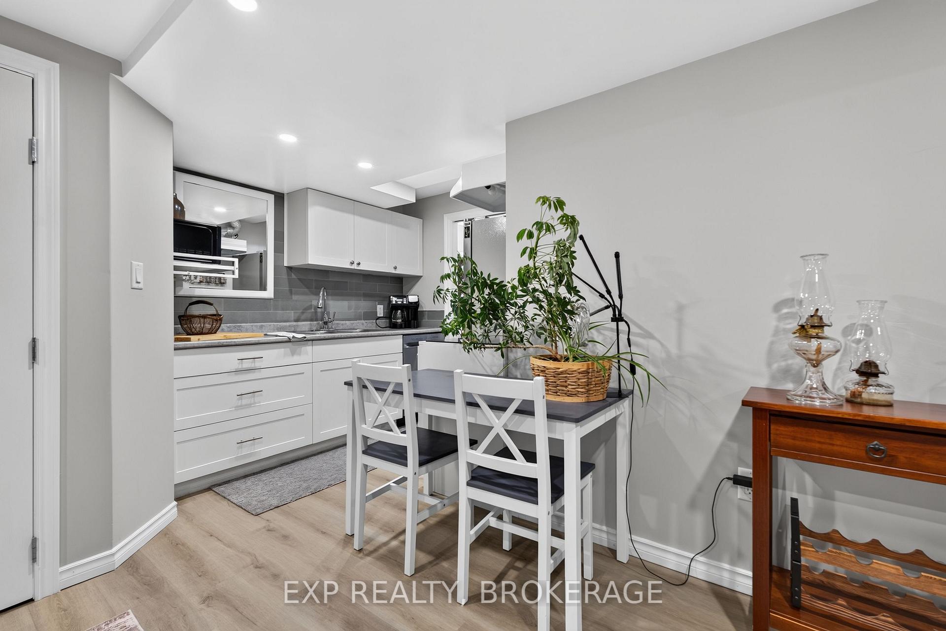 Photo 36 of 32 Curtis Street, Prince Edward County, Picton Ward — HOMEH