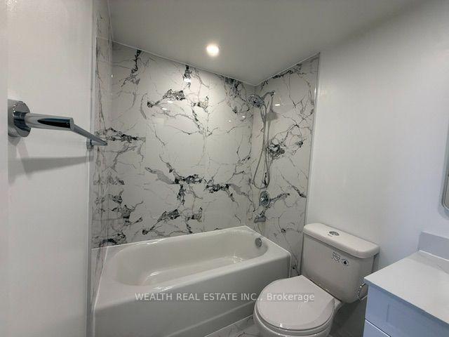 Photo 10 of Unit 102, 7378 Yonge Street, Vaughan, Crestwood-Springfarm-Yorkhill — HOMEH