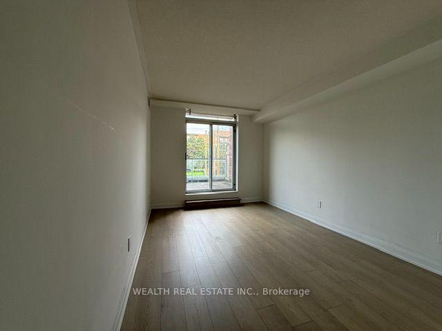 Photo 12 of Unit 102, 7378 Yonge Street, Vaughan, Crestwood-Springfarm-Yorkhill — HOMEH
