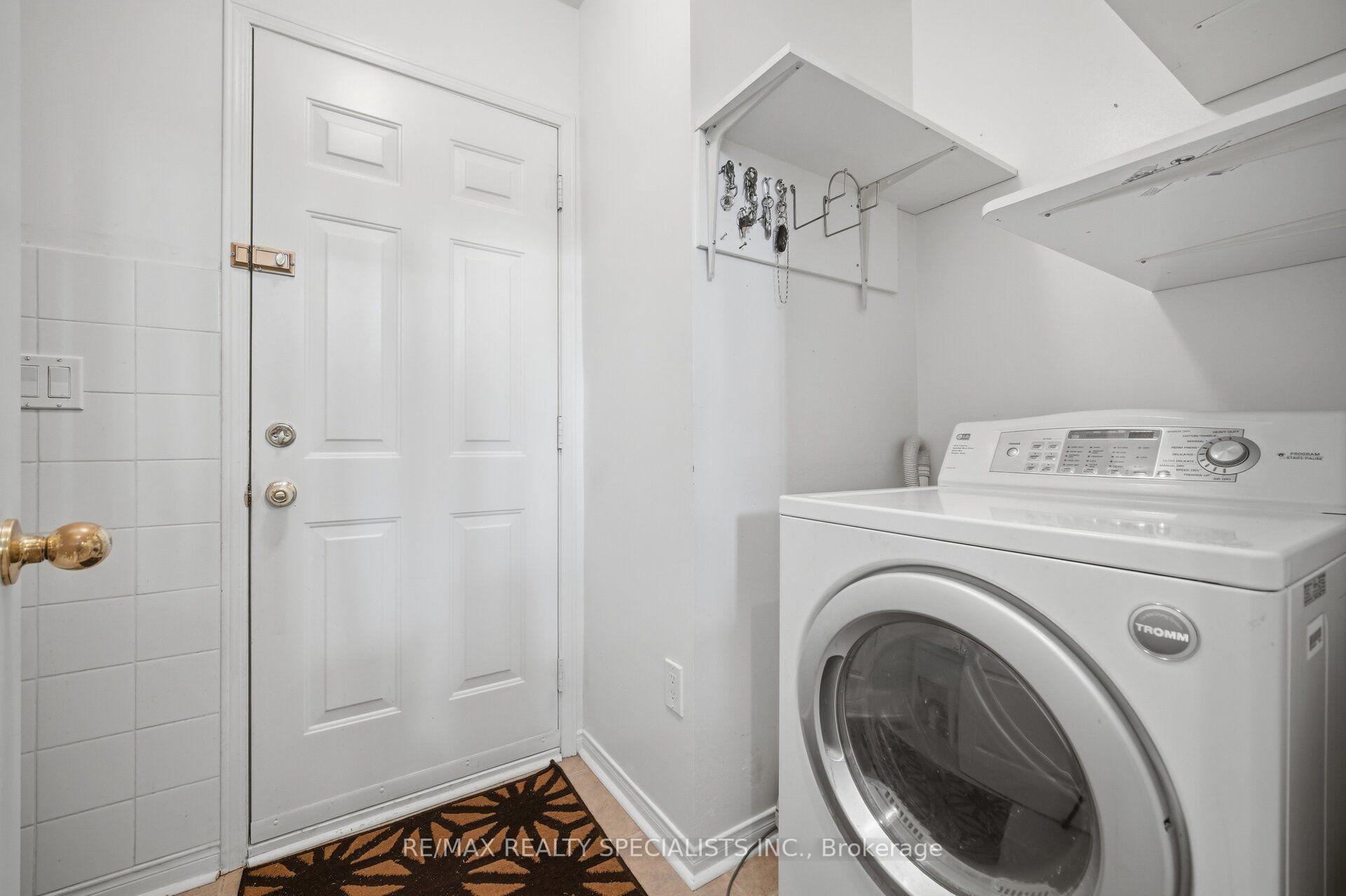 Photo 24 of 25 Dovergreen Drive, Brampton, Fletcher's Meadow — HOMEH