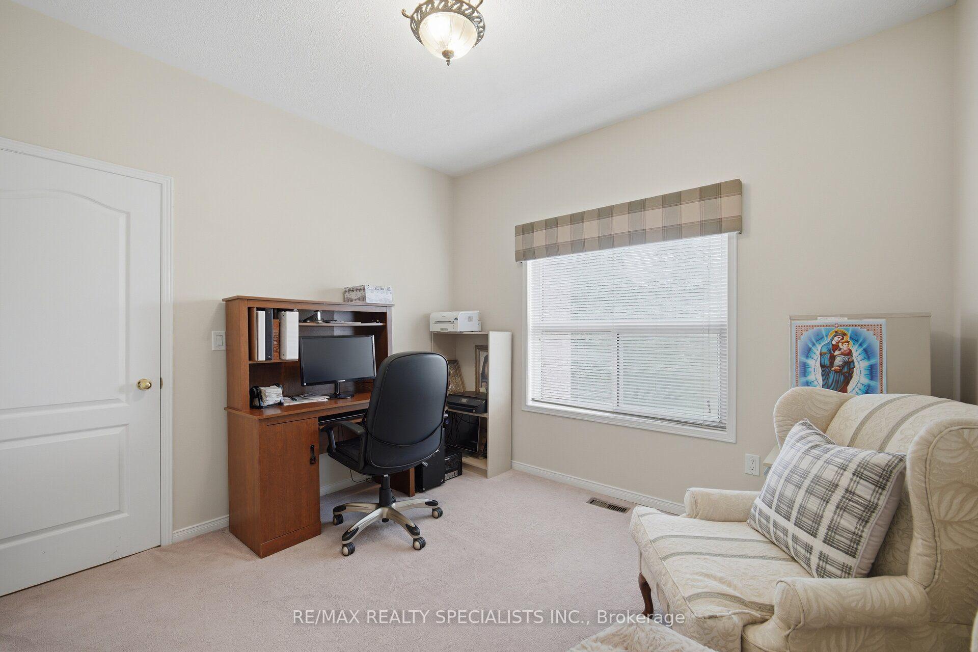 Photo 27 of 25 Dovergreen Drive, Brampton, Fletcher's Meadow — HOMEH