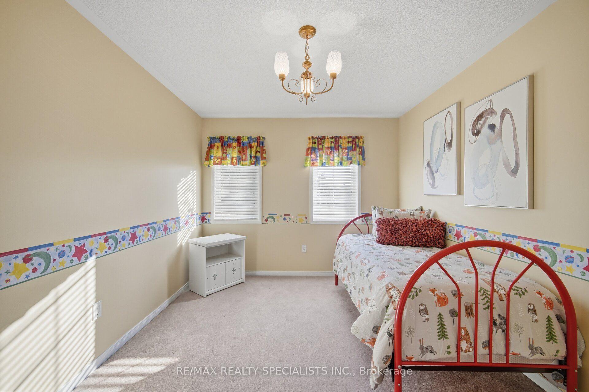 Photo 34 of 25 Dovergreen Drive, Brampton, Fletcher's Meadow — HOMEH