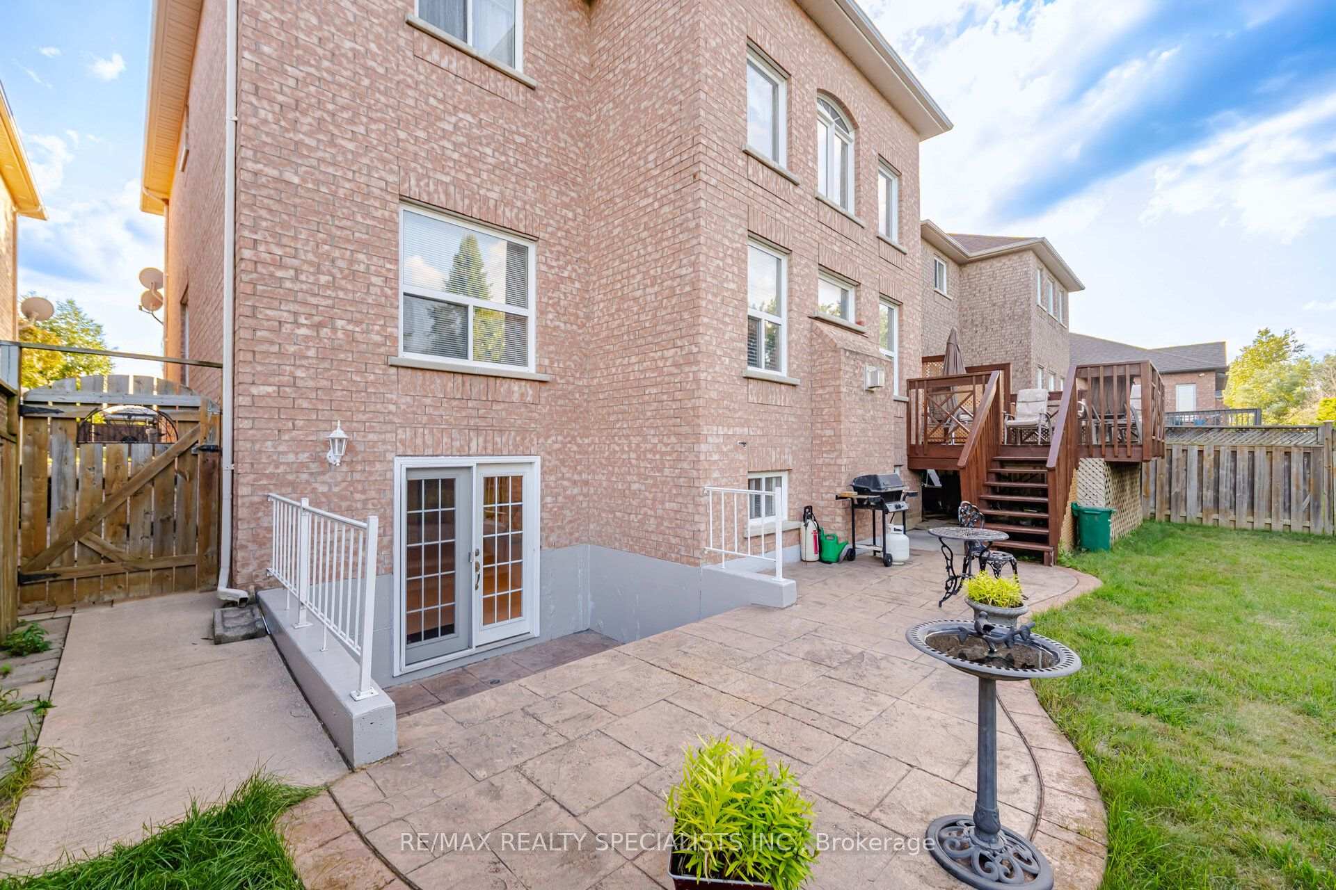 Photo 46 of 25 Dovergreen Drive, Brampton, Fletcher's Meadow — HOMEH