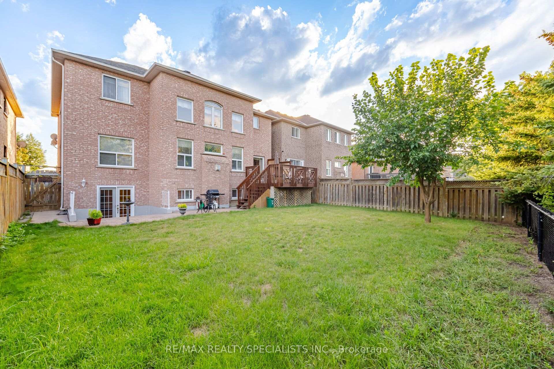 Photo 48 of 25 Dovergreen Drive, Brampton, Fletcher's Meadow — HOMEH