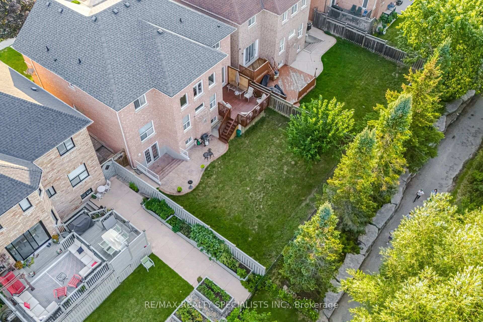 Photo 52 of 25 Dovergreen Drive, Brampton, Fletcher's Meadow — HOMEH