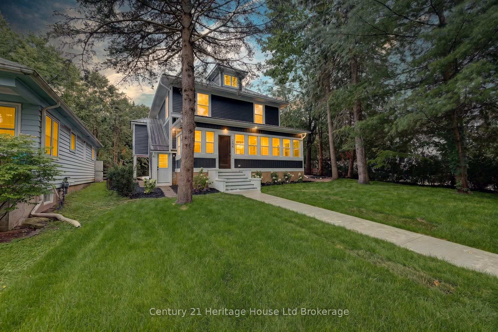 Photo 10 of 256 Union Street, Norfolk, Simcoe — HOMEH
