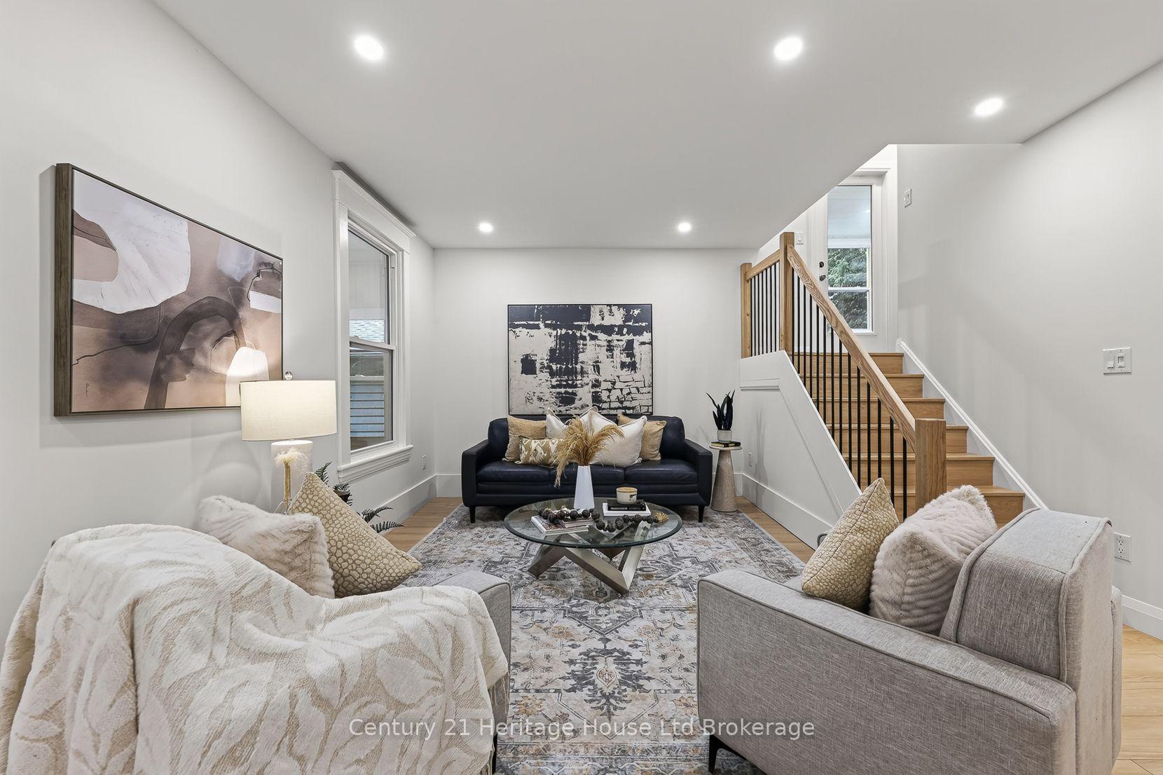 Photo 19 of 256 Union Street, Norfolk, Simcoe — HOMEH