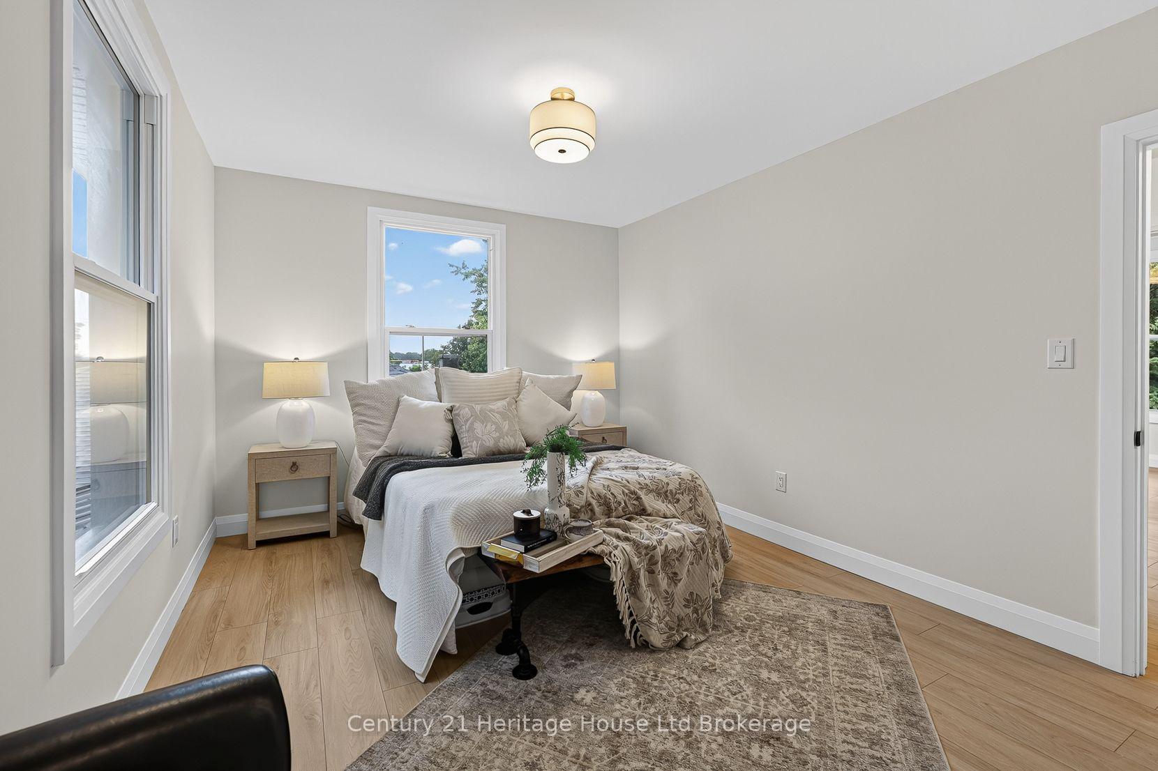 Photo 31 of 256 Union Street, Norfolk, Simcoe — HOMEH