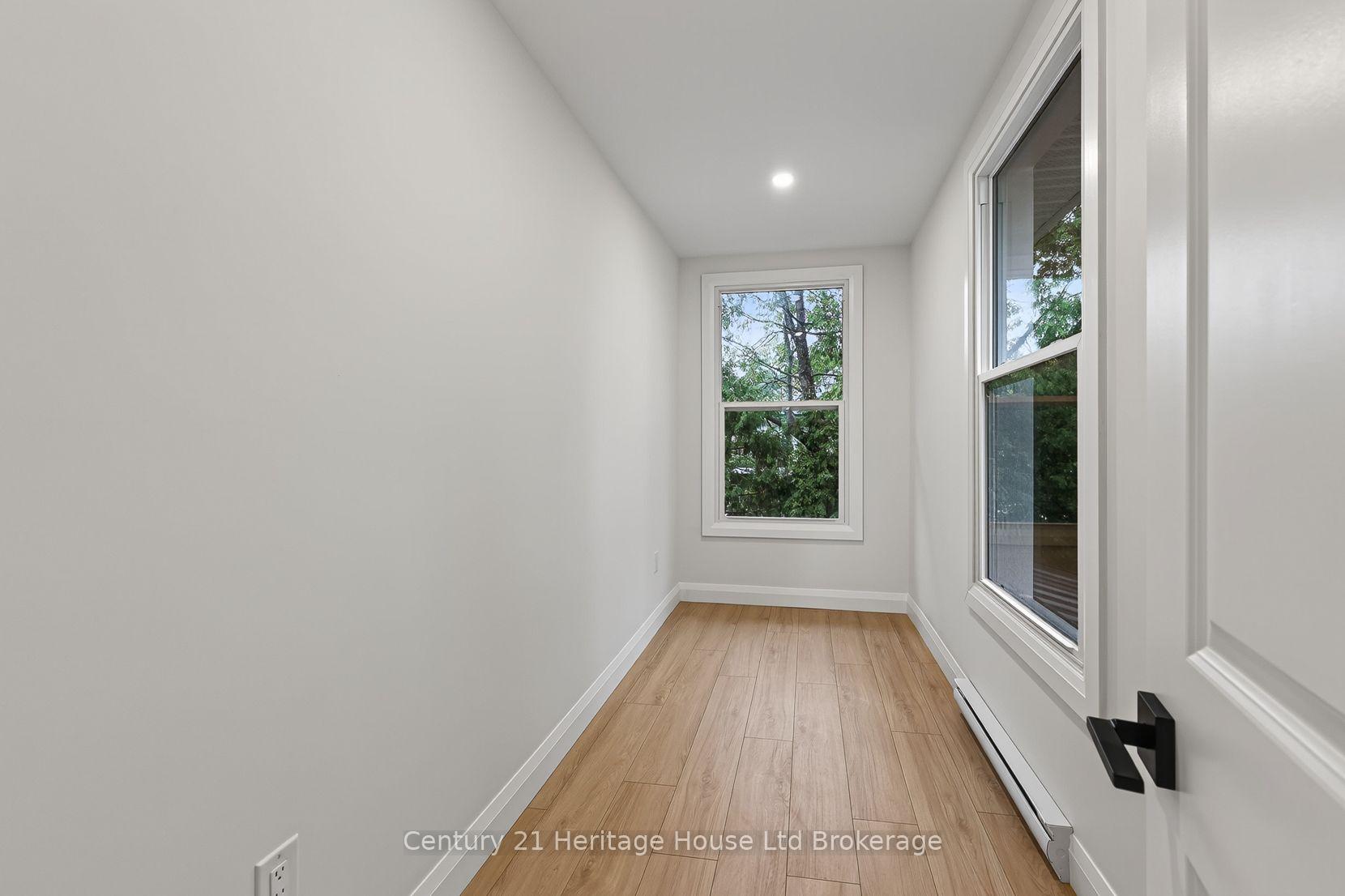 Photo 32 of 256 Union Street, Norfolk, Simcoe — HOMEH