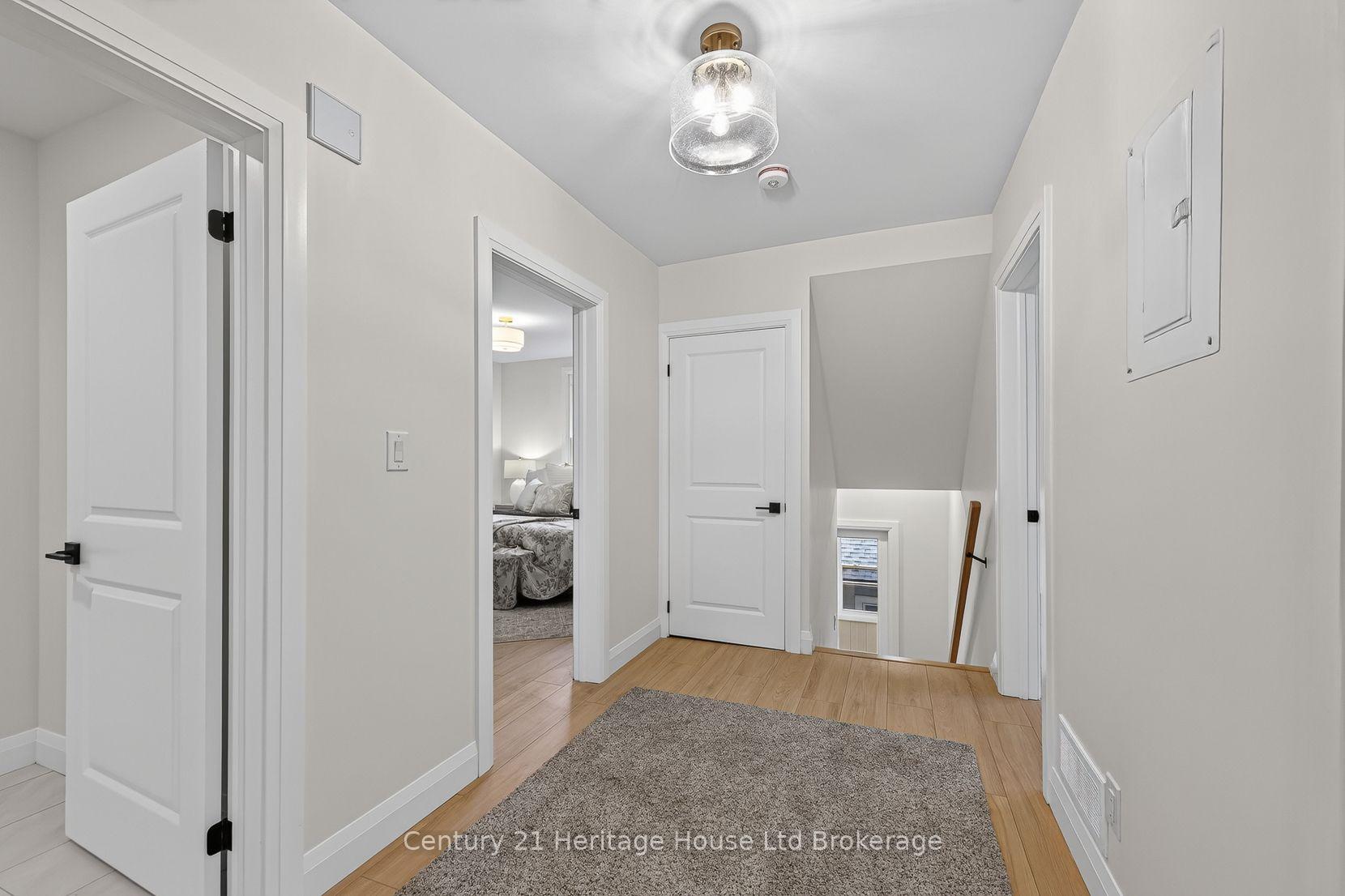 Photo 33 of 256 Union Street, Norfolk, Simcoe — HOMEH