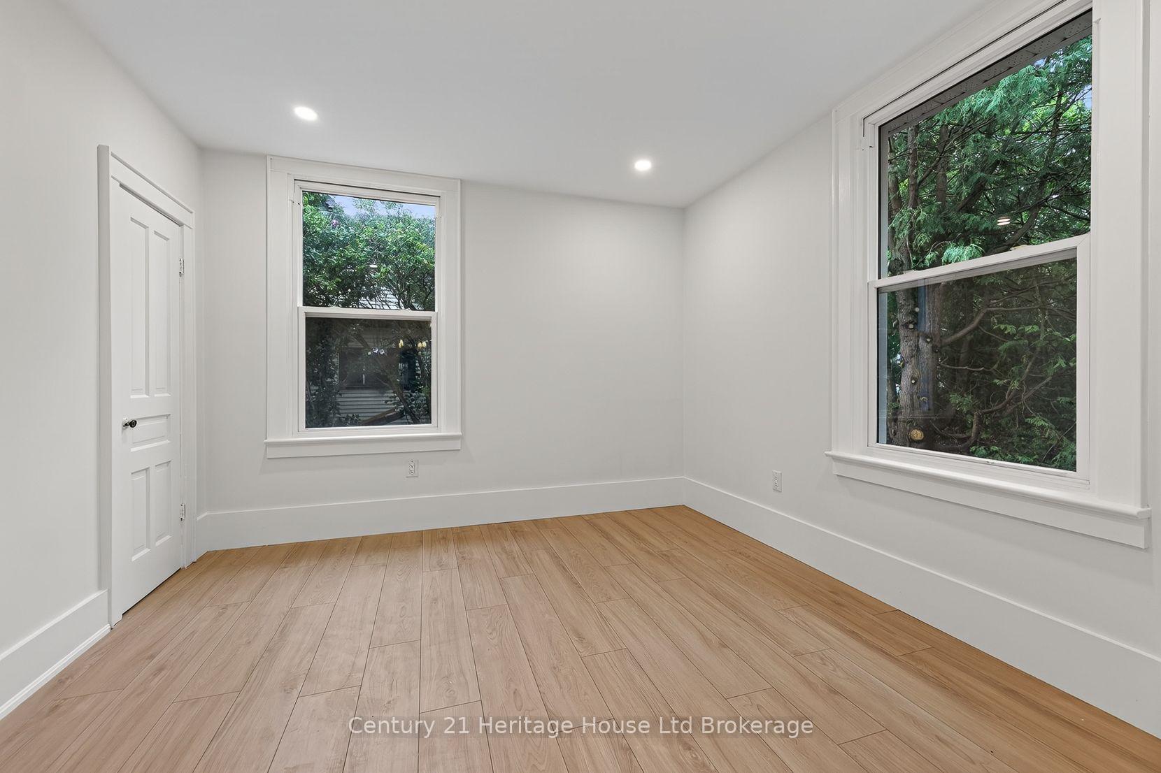 Photo 36 of 256 Union Street, Norfolk, Simcoe — HOMEH
