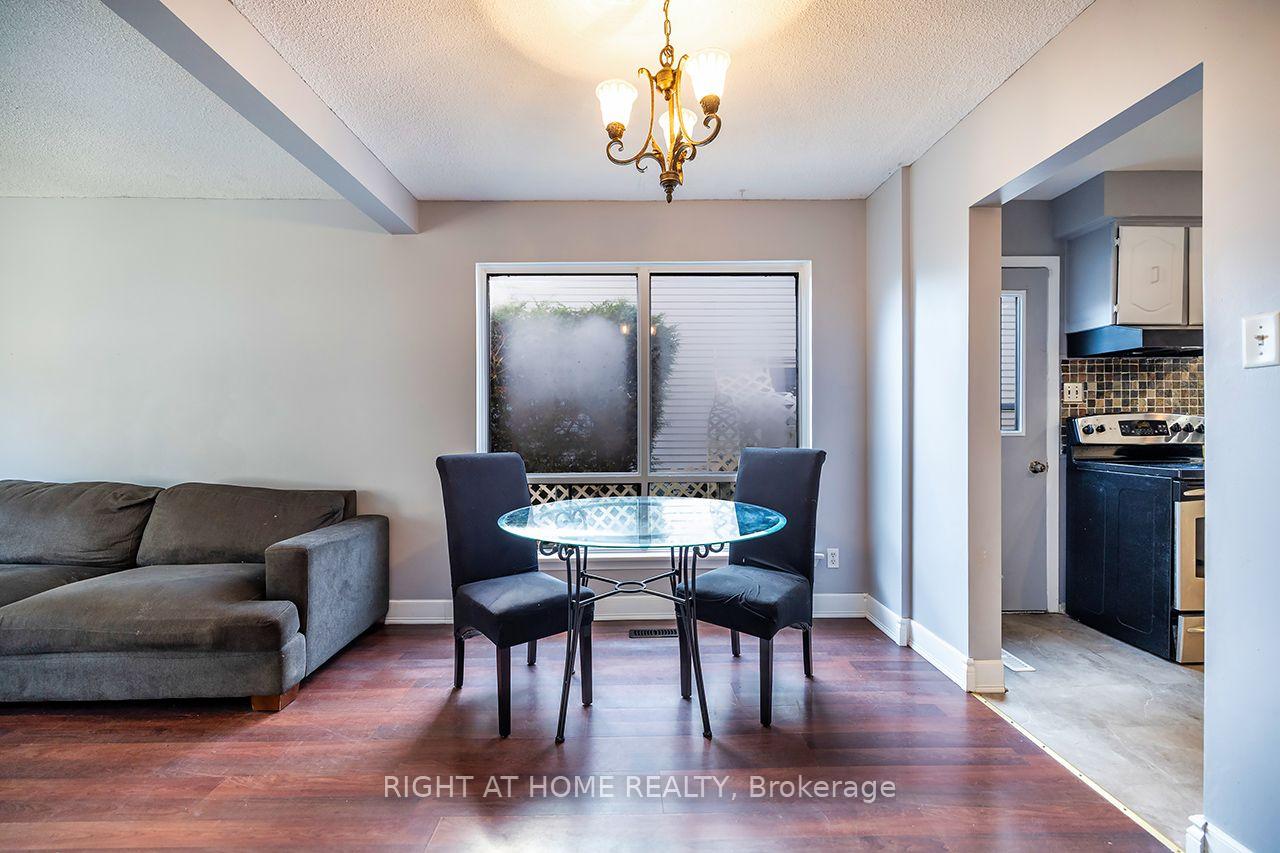 Photo 17 of 1262 Venus Crescent, Oshawa, Lakeview — HOMEH