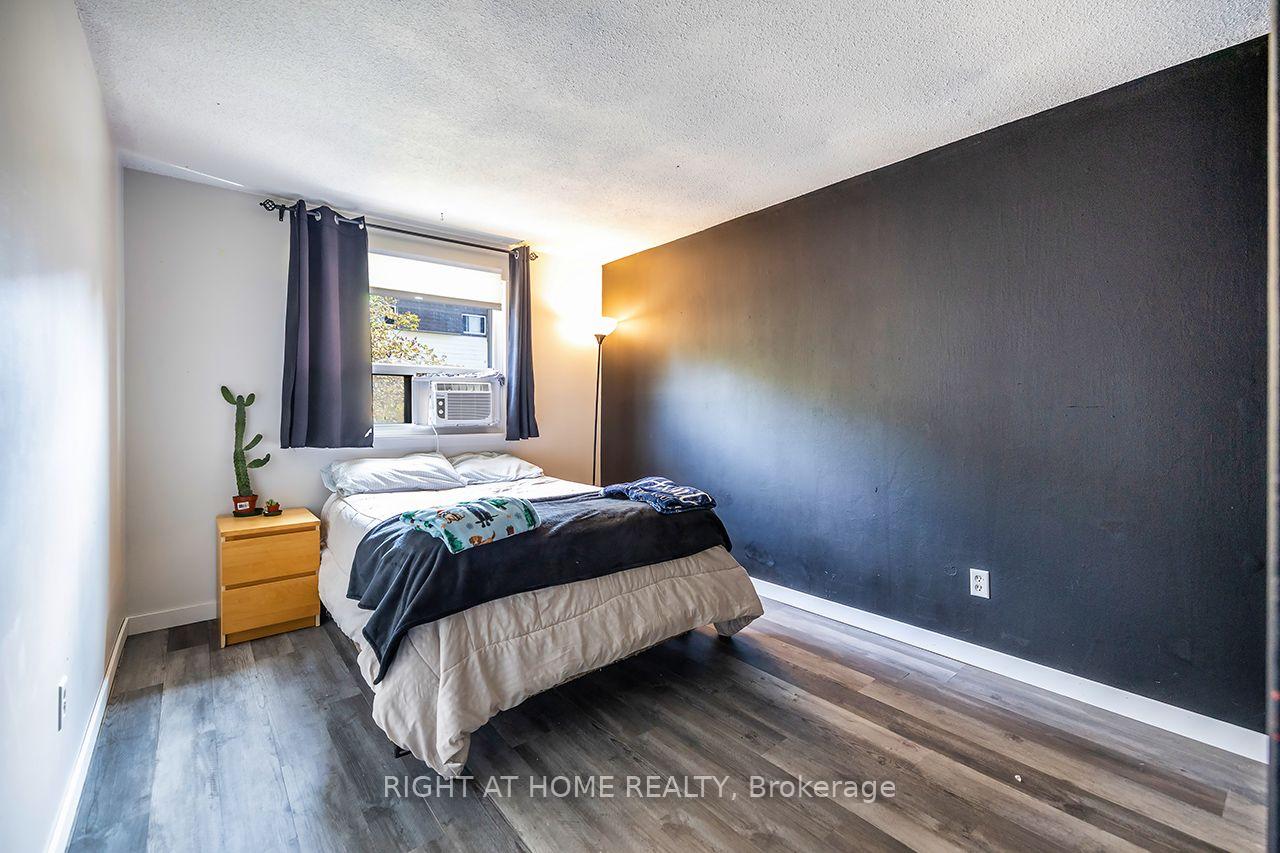 Photo 26 of 1262 Venus Crescent, Oshawa, Lakeview — HOMEH