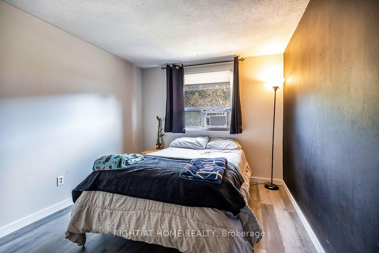 Photo 27 of 1262 Venus Crescent, Oshawa, Lakeview — HOMEH