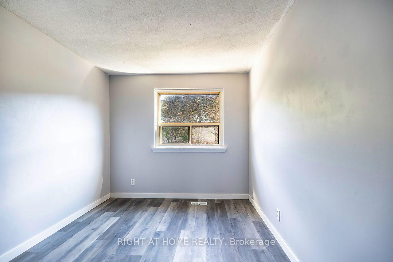 Photo 31 of 1262 Venus Crescent, Oshawa, Lakeview — HOMEH