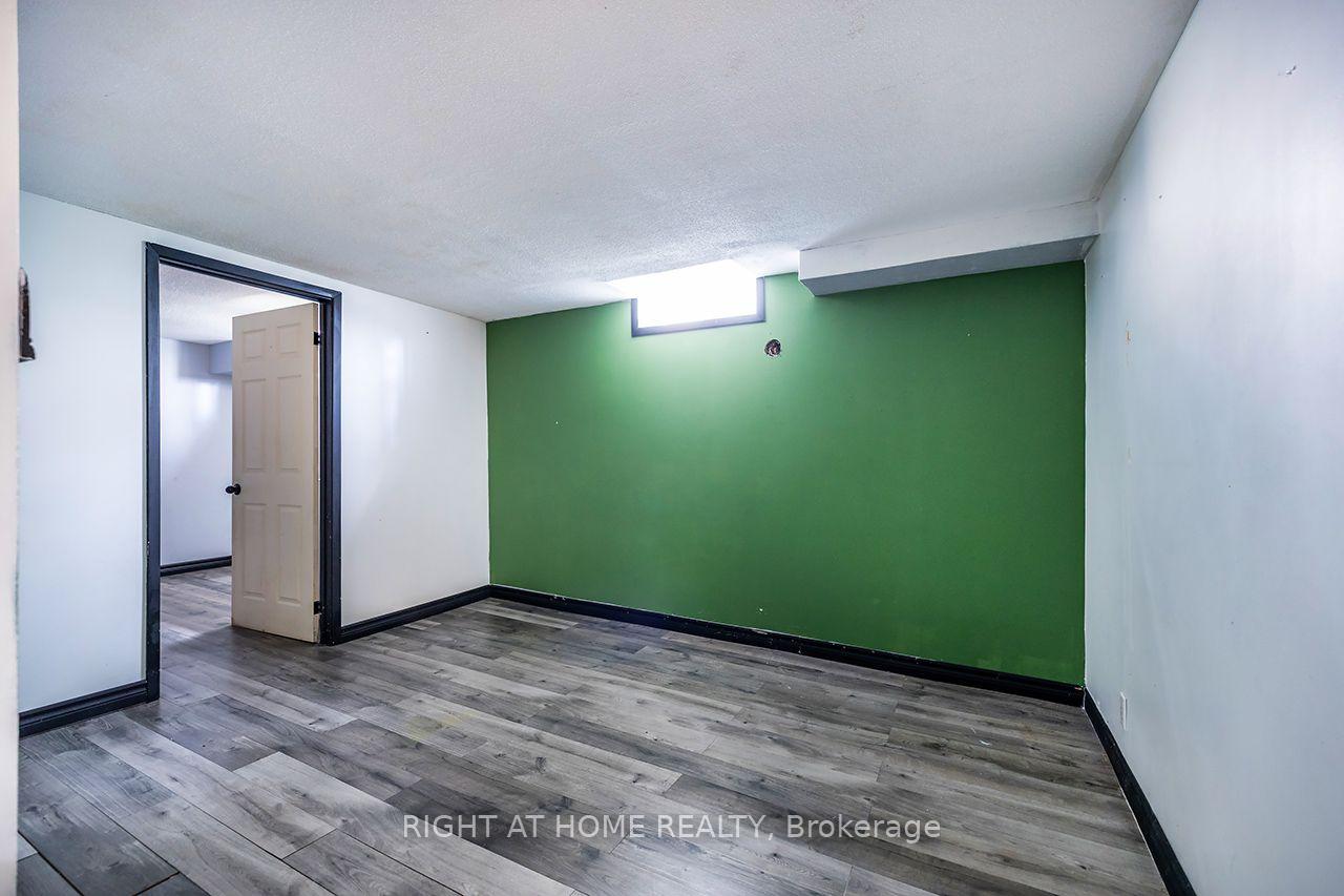 Photo 37 of 1262 Venus Crescent, Oshawa, Lakeview — HOMEH