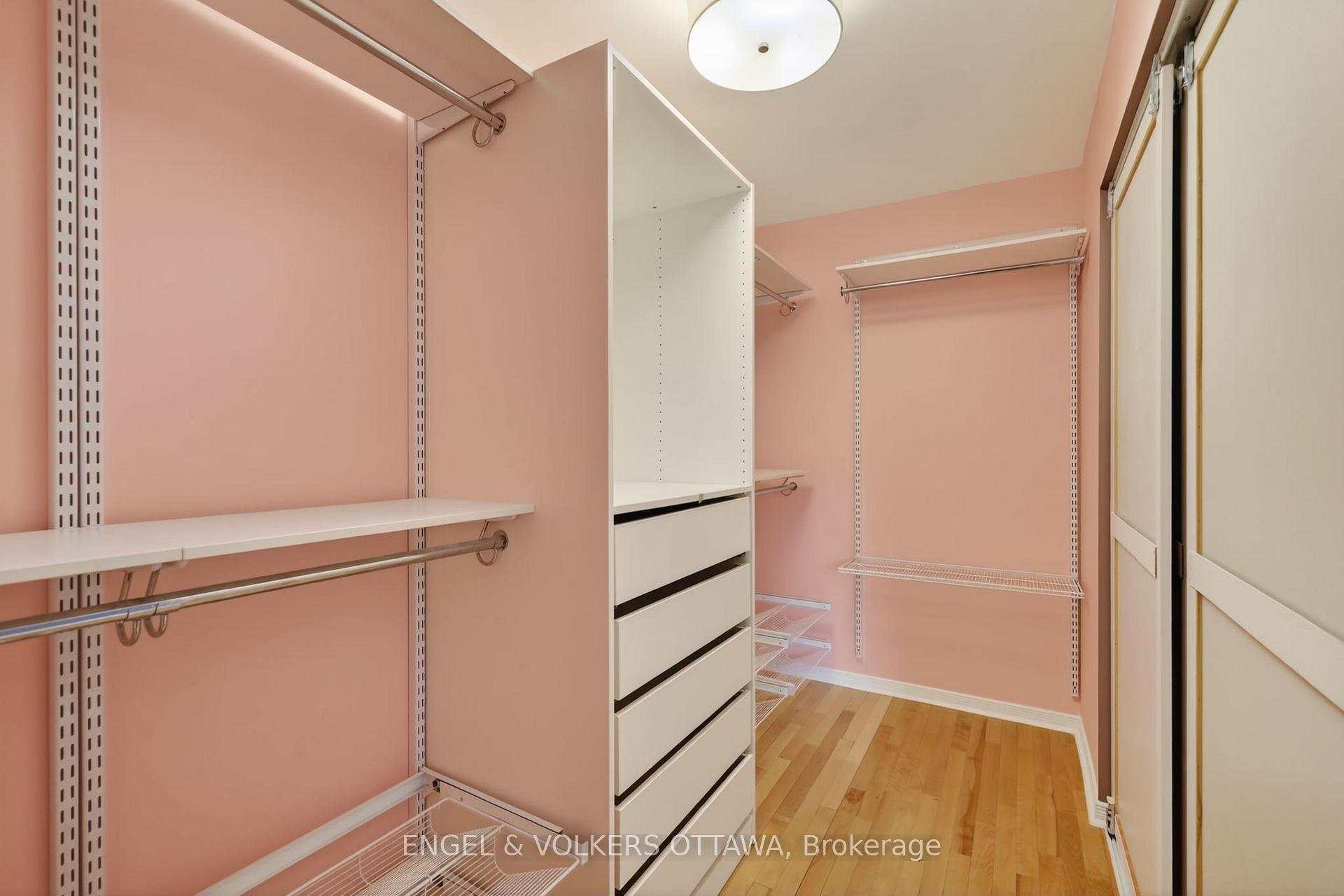 Photo 23 of 90B Templeton Street, Ottawa, Sandy Hill — HOMEH