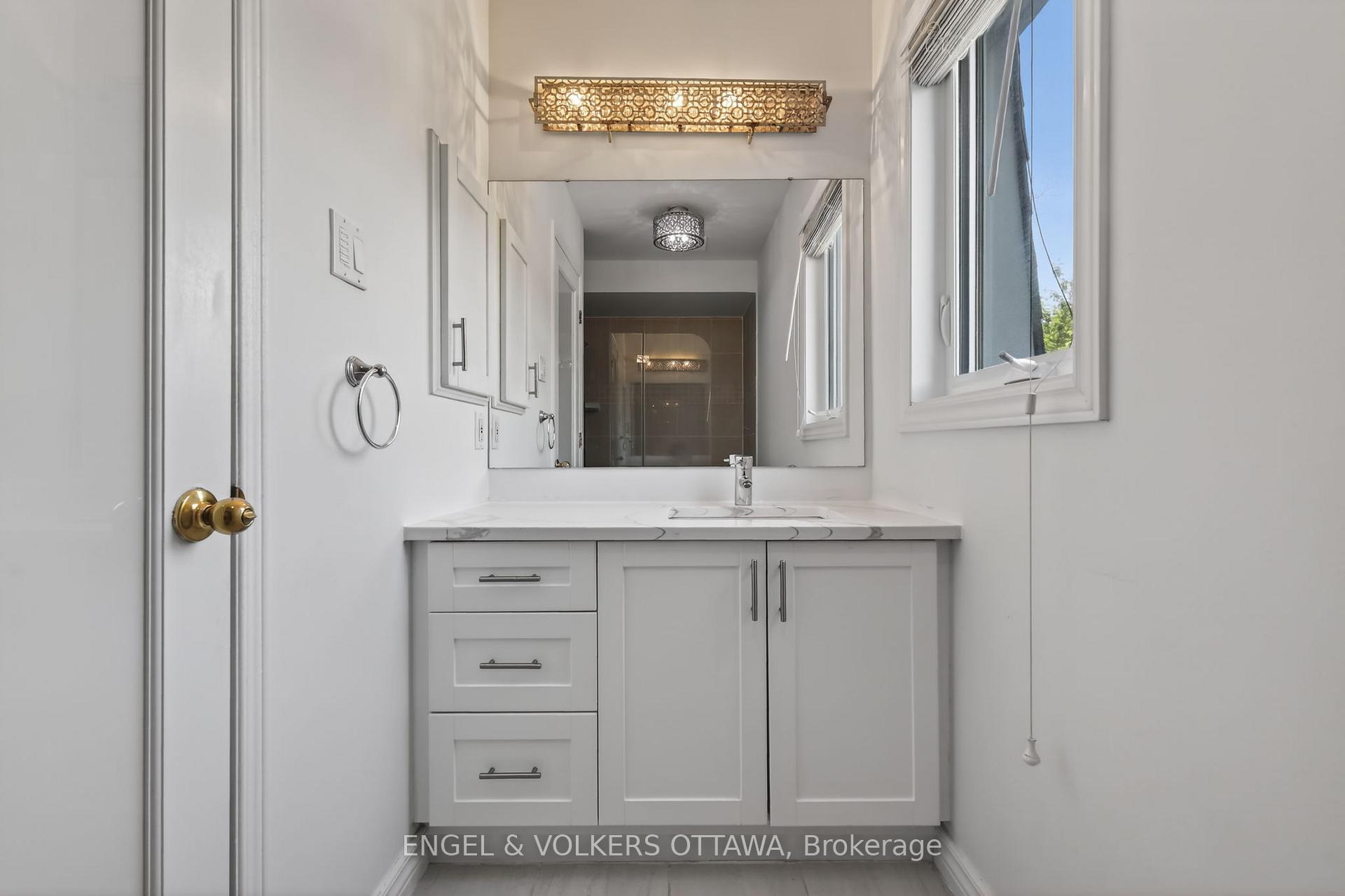 Photo 24 of 90B Templeton Street, Ottawa, Sandy Hill — HOMEH
