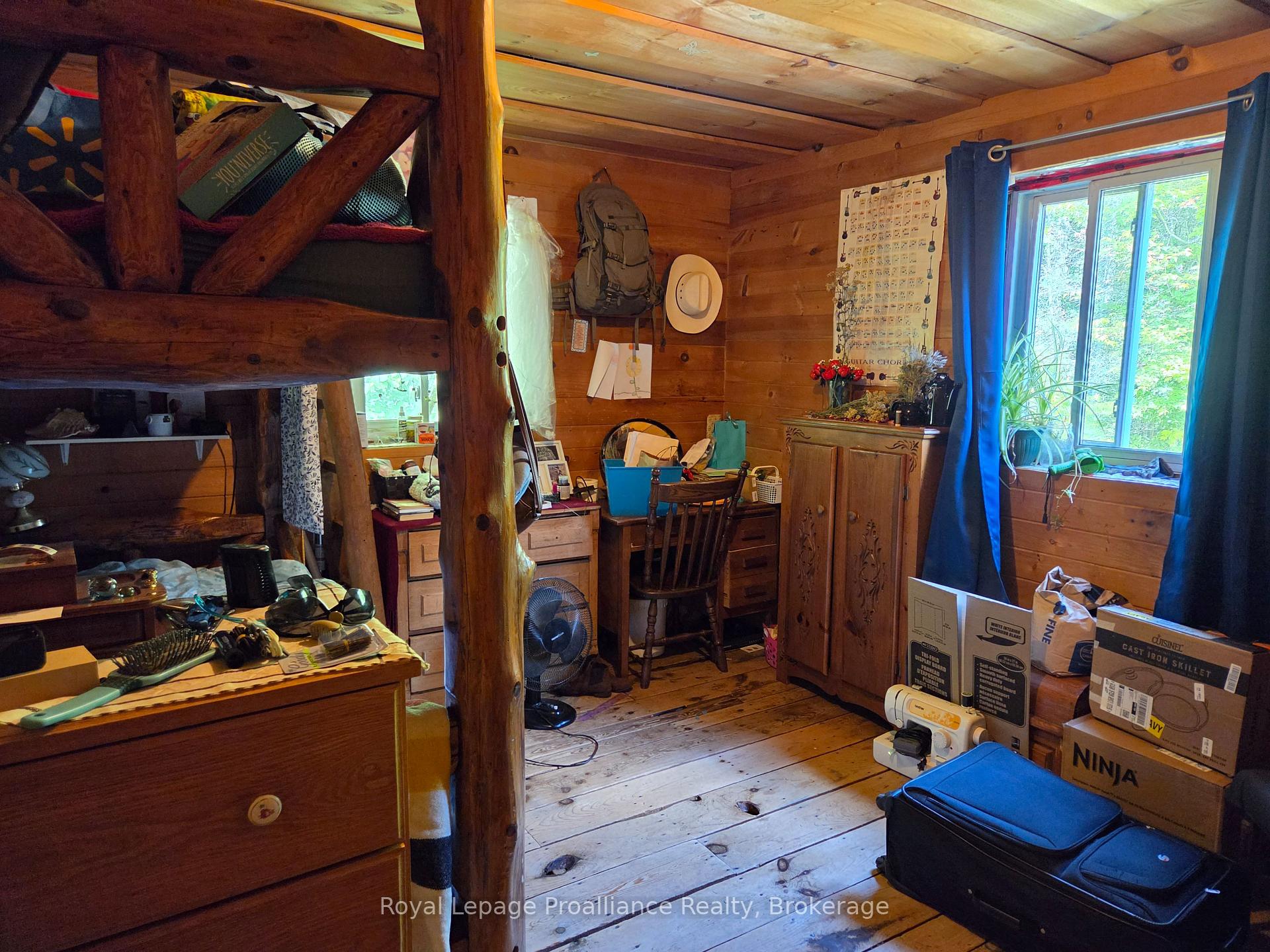Photo 14 of 152 Addington Rd 3, Addington Highlands — HOMEH