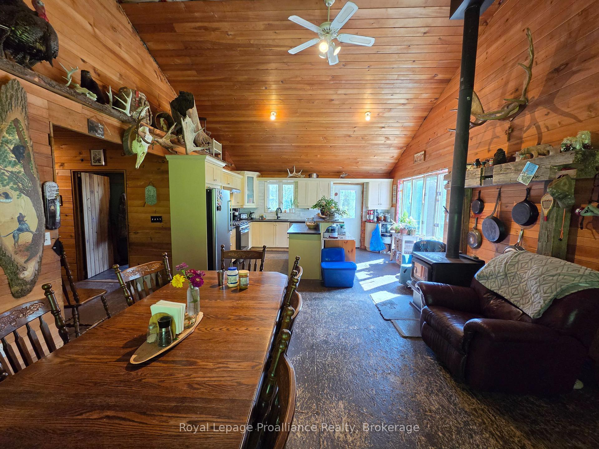 Photo 17 of 152 Addington Rd 3, Addington Highlands — HOMEH