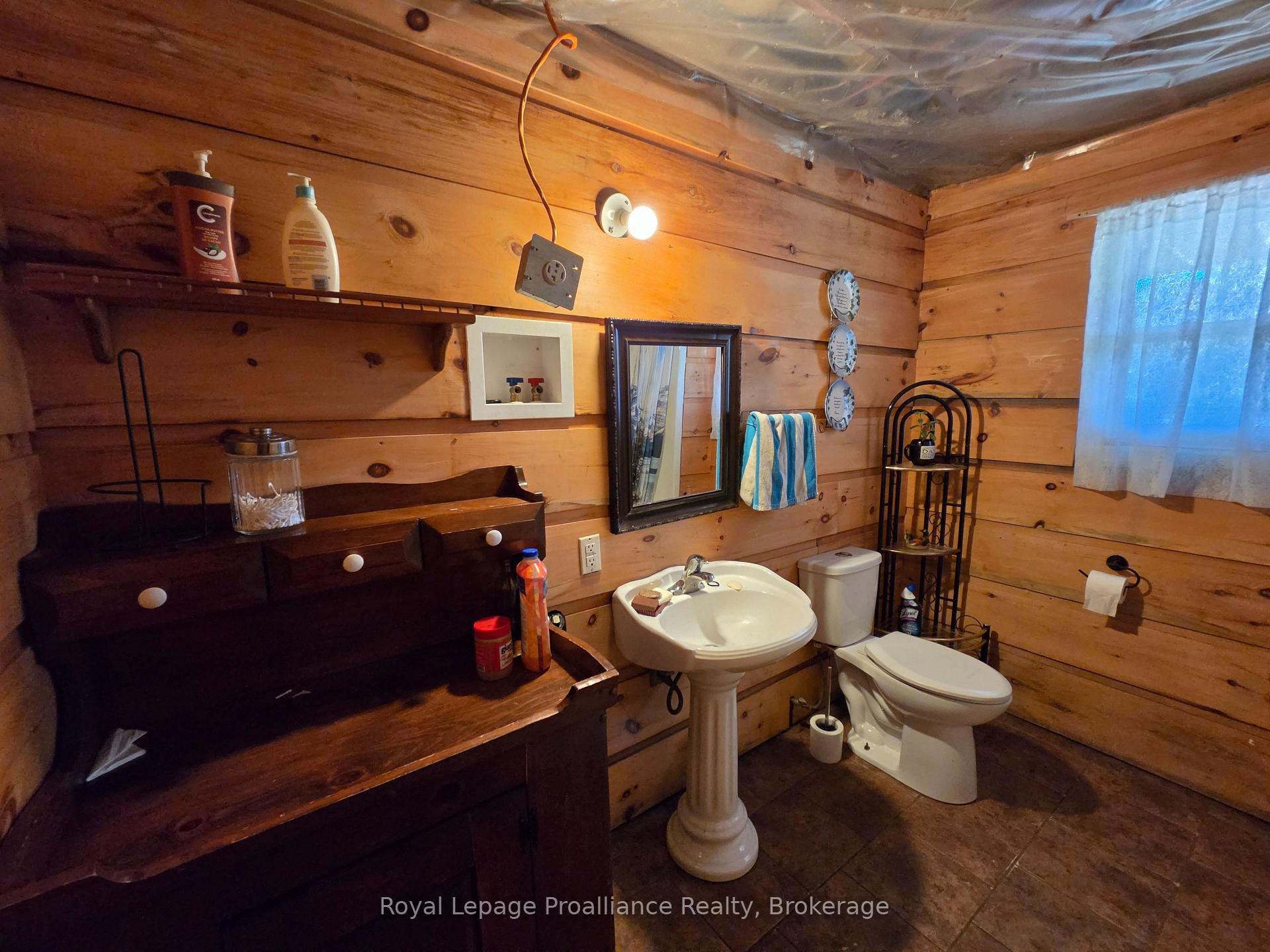 Photo 27 of 152 Addington Rd 3, Addington Highlands — HOMEH