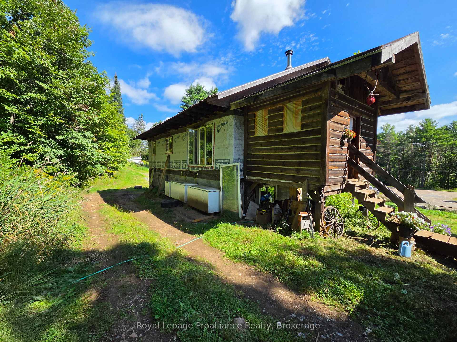 Photo 36 of 152 Addington Rd 3, Addington Highlands — HOMEH