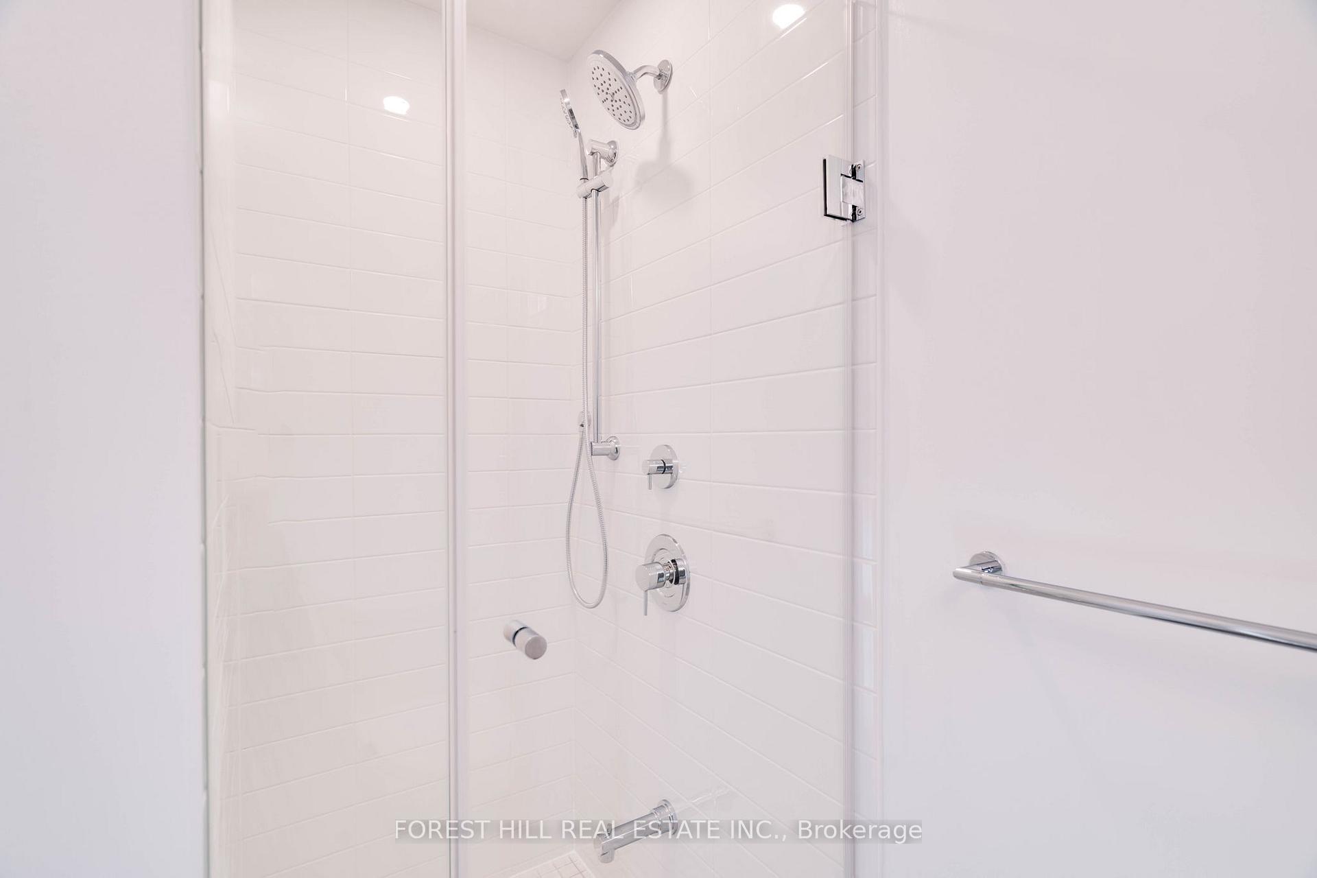 Photo 16 of Unit 807, 2343 Khalsa Gate, Oakville, Westmount — HOMEH