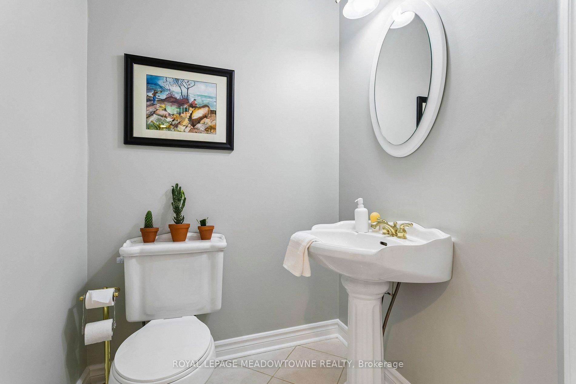 Photo 23 of 3170 Plum Tree Crescent, Mississauga, Meadowvale — HOMEH