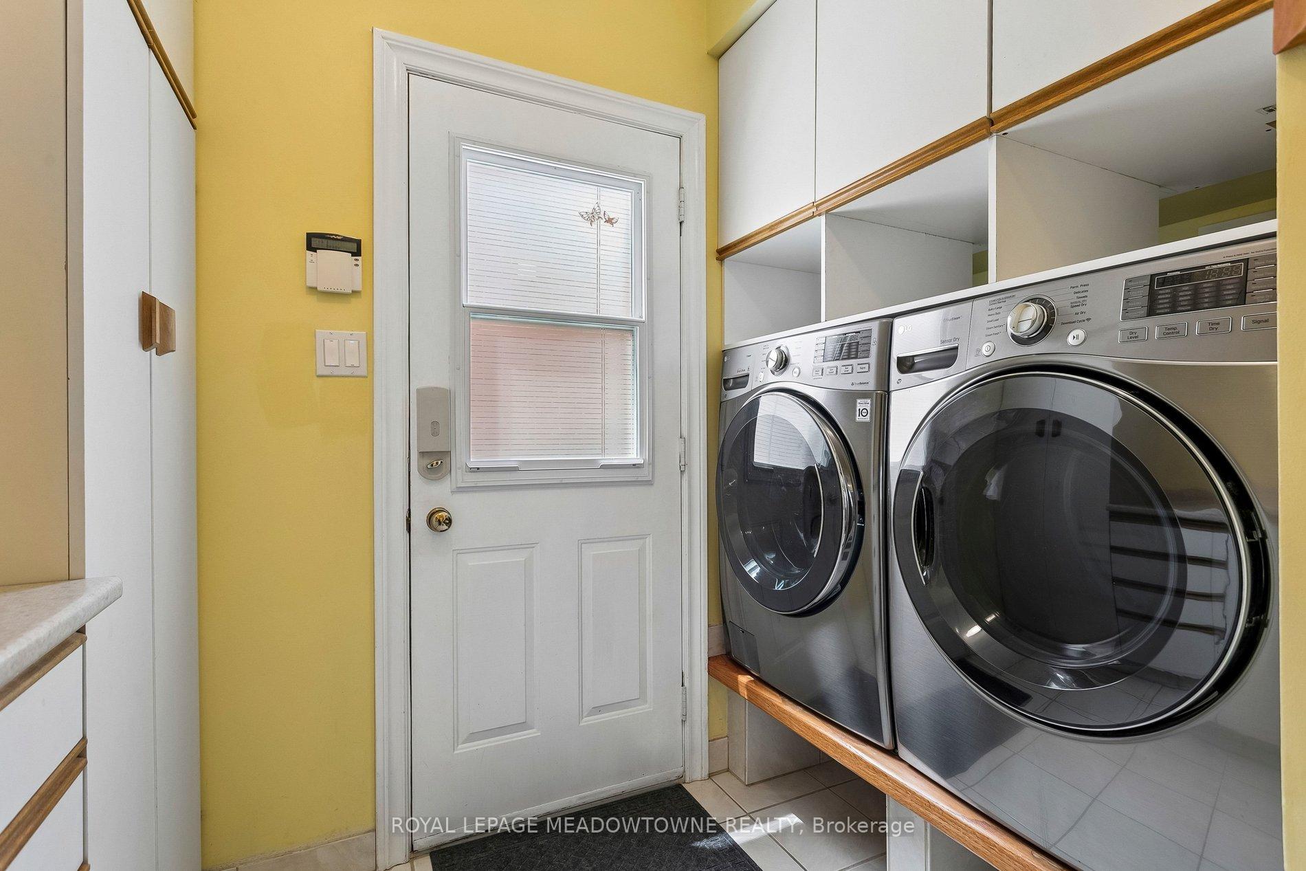 Photo 24 of 3170 Plum Tree Crescent, Mississauga, Meadowvale — HOMEH