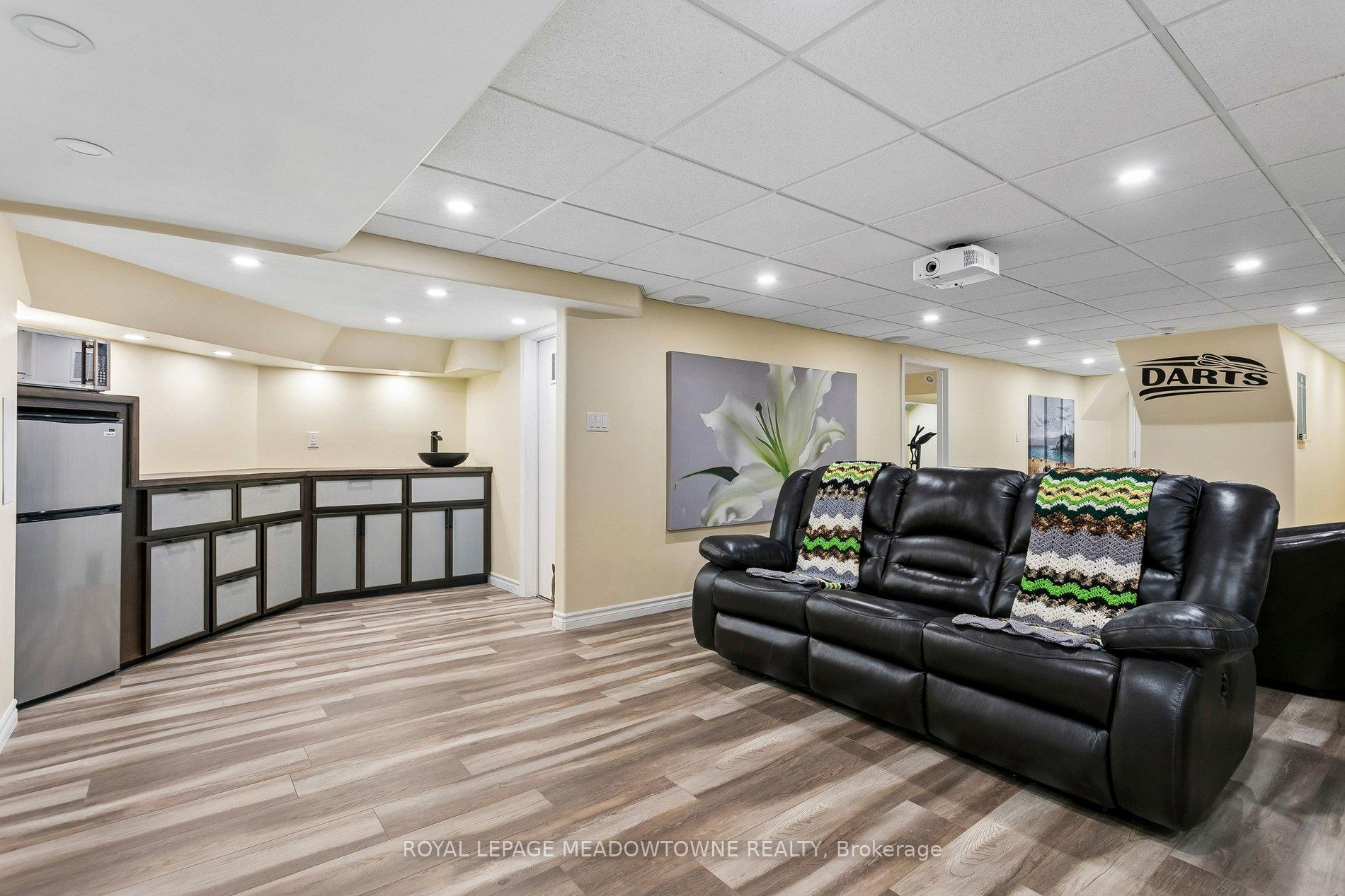 Photo 40 of 3170 Plum Tree Crescent, Mississauga, Meadowvale — HOMEH