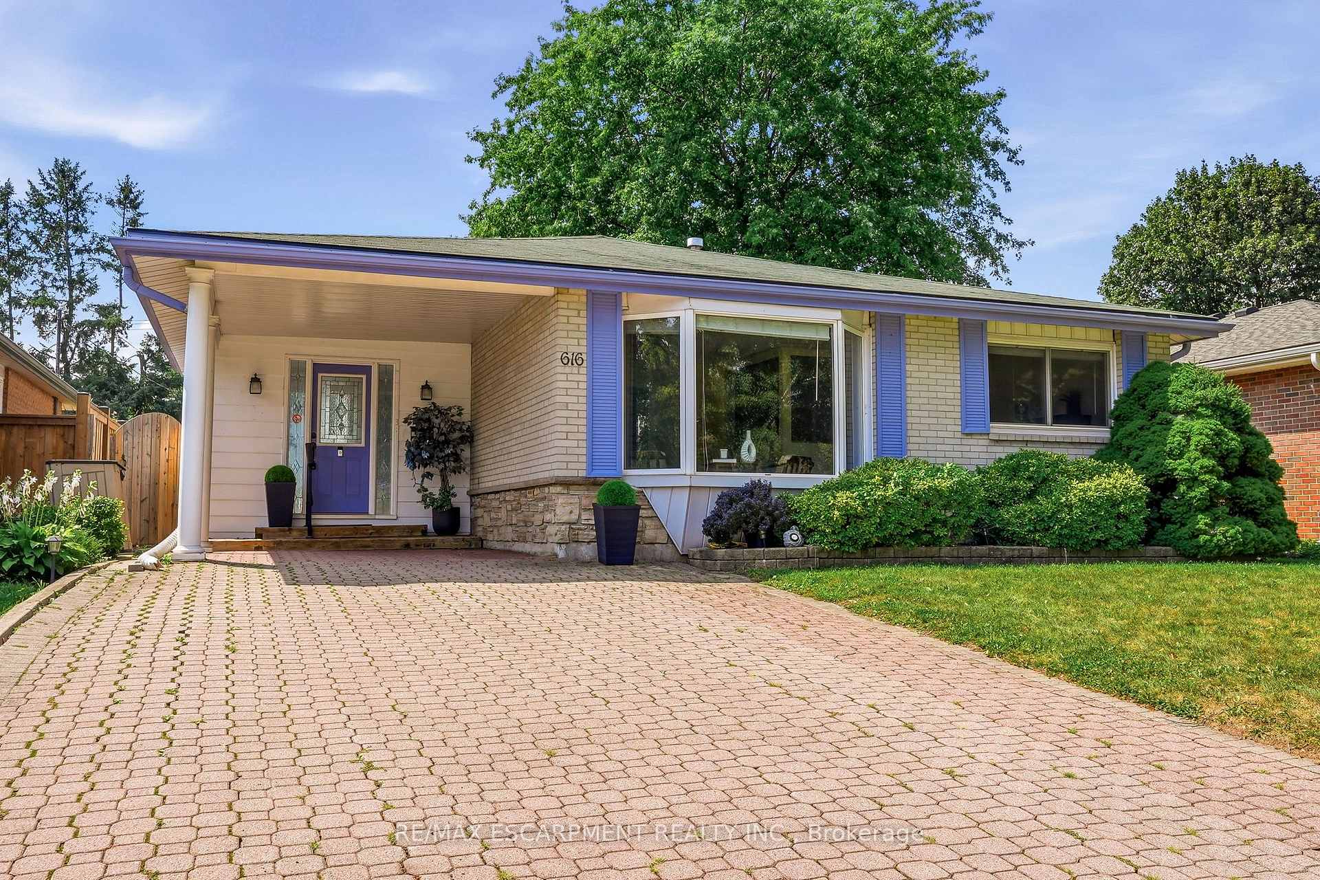 Photo 1 of 616 Mullin Way, Burlington, Appleby — HOMEH