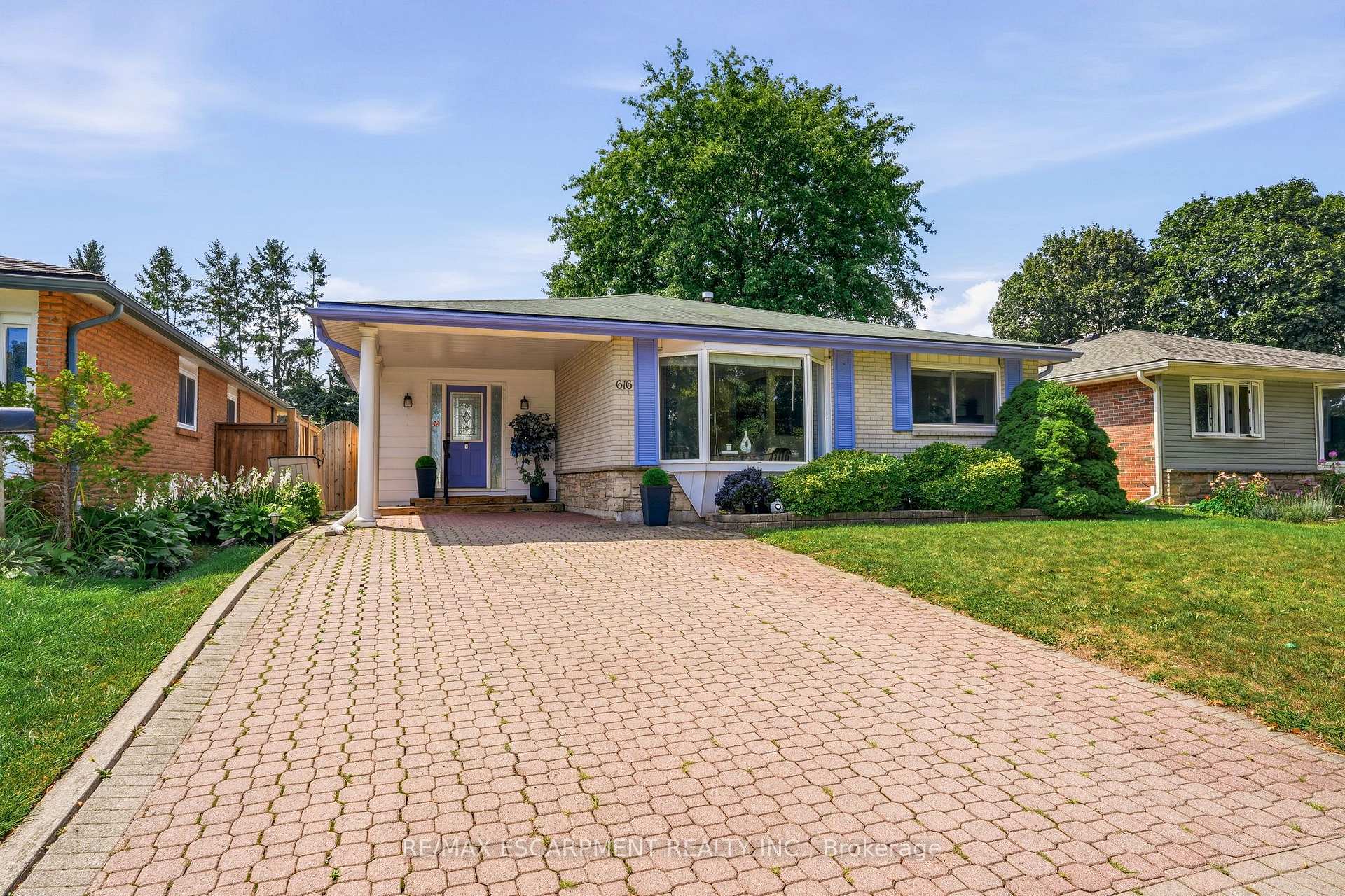 Photo 4 of 616 Mullin Way, Burlington, Appleby — HOMEH
