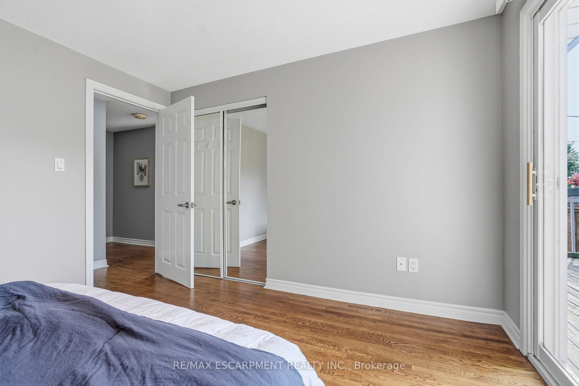 Photo 23 of 616 Mullin Way, Burlington, Appleby — HOMEH