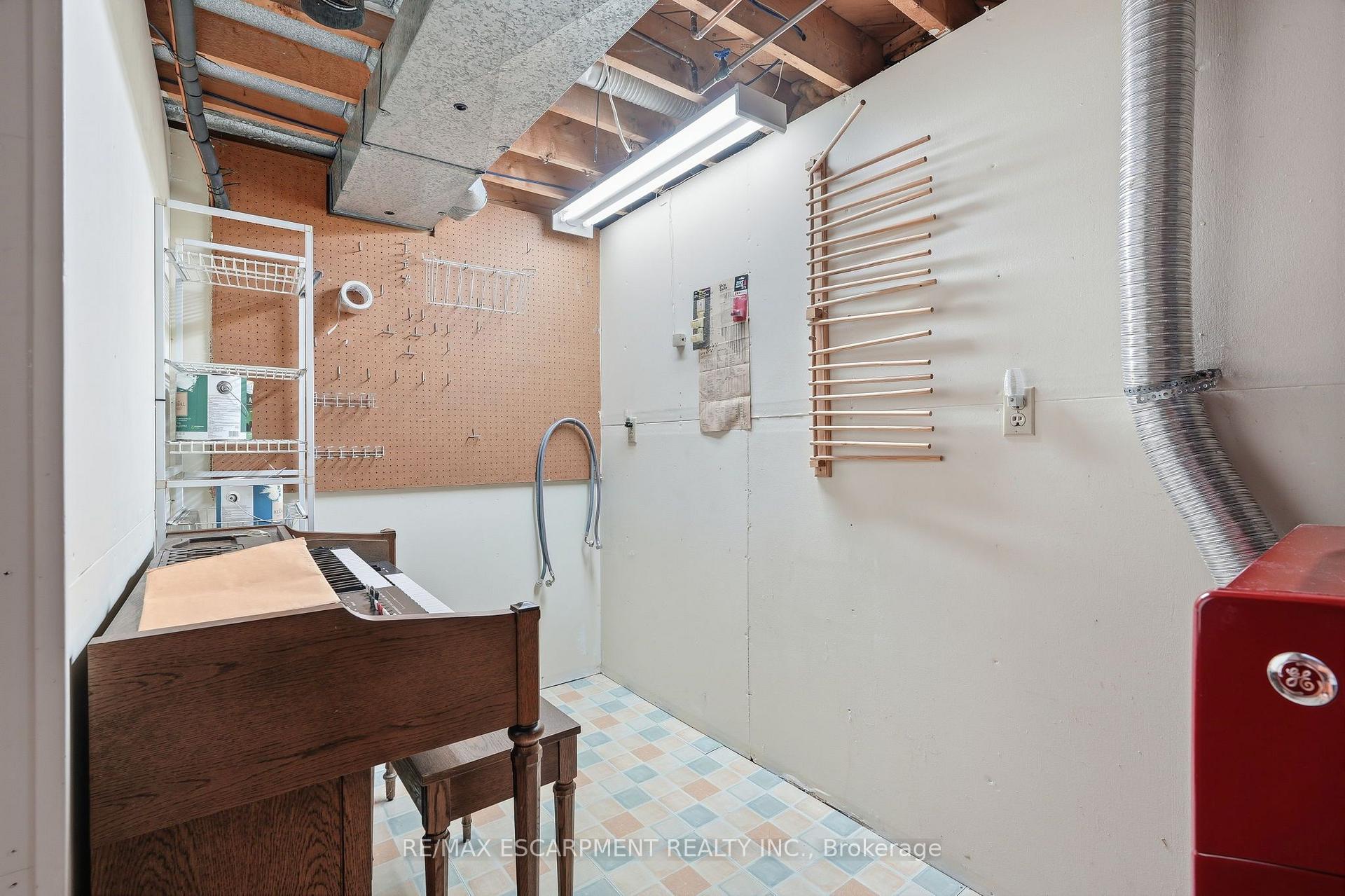 Photo 29 of 616 Mullin Way, Burlington, Appleby — HOMEH