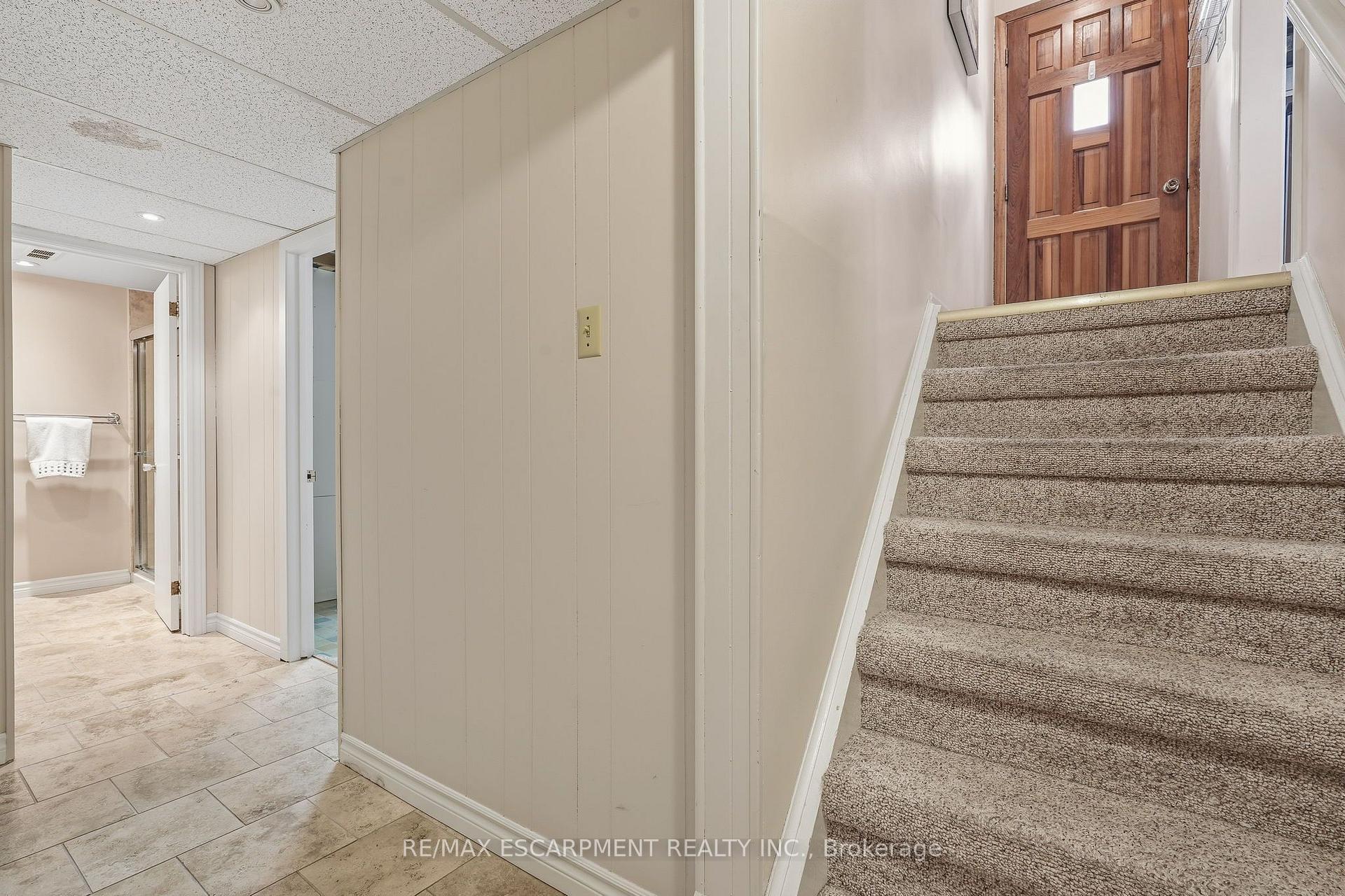 Photo 34 of 616 Mullin Way, Burlington, Appleby — HOMEH