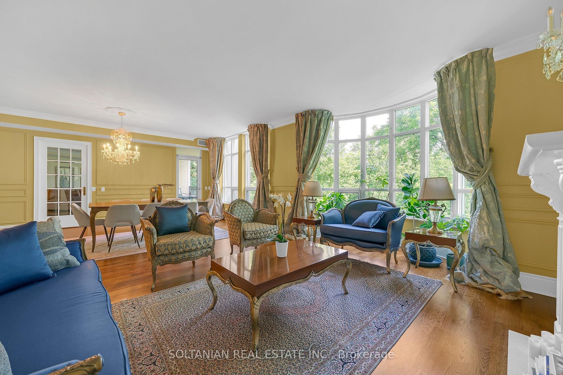 Photo 7 of Unit 212, 7071 Bayview Avenue, Markham, Bayview Glen — HOMEH