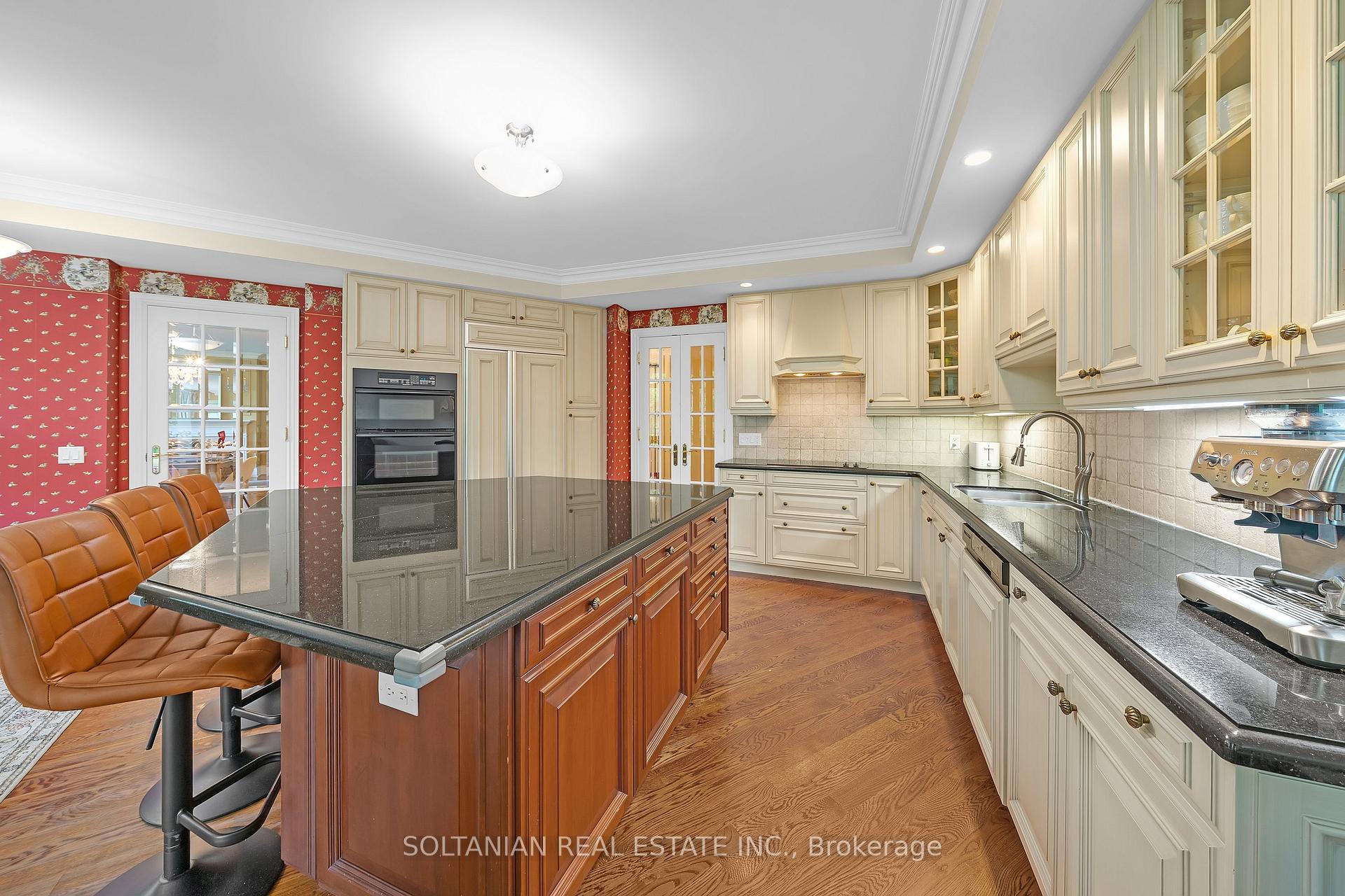 Photo 14 of Unit 212, 7071 Bayview Avenue, Markham, Bayview Glen — HOMEH