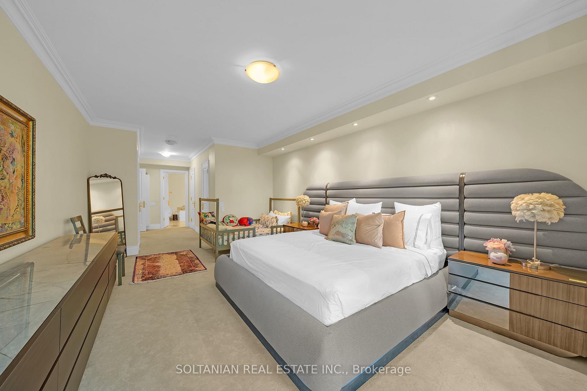 Photo 23 of Unit 212, 7071 Bayview Avenue, Markham, Bayview Glen — HOMEH