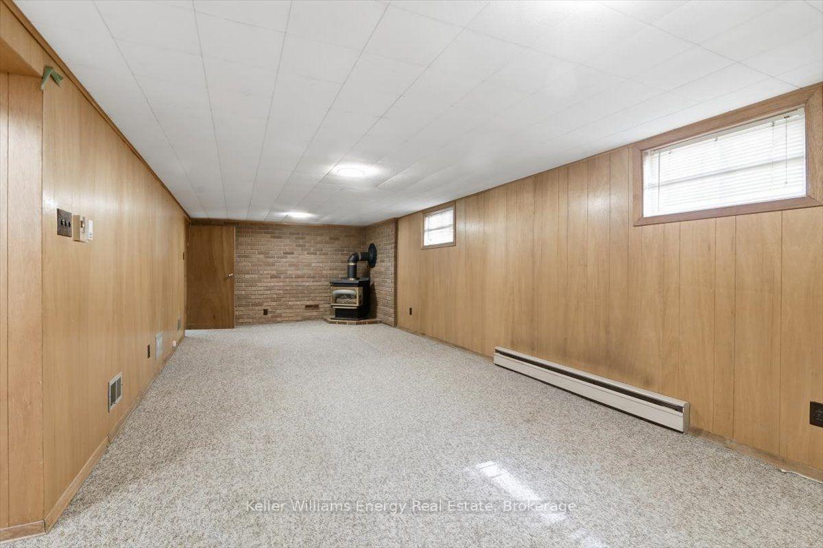 Photo 27 of 216 College Avenue, Oshawa, Vanier — HOMEH