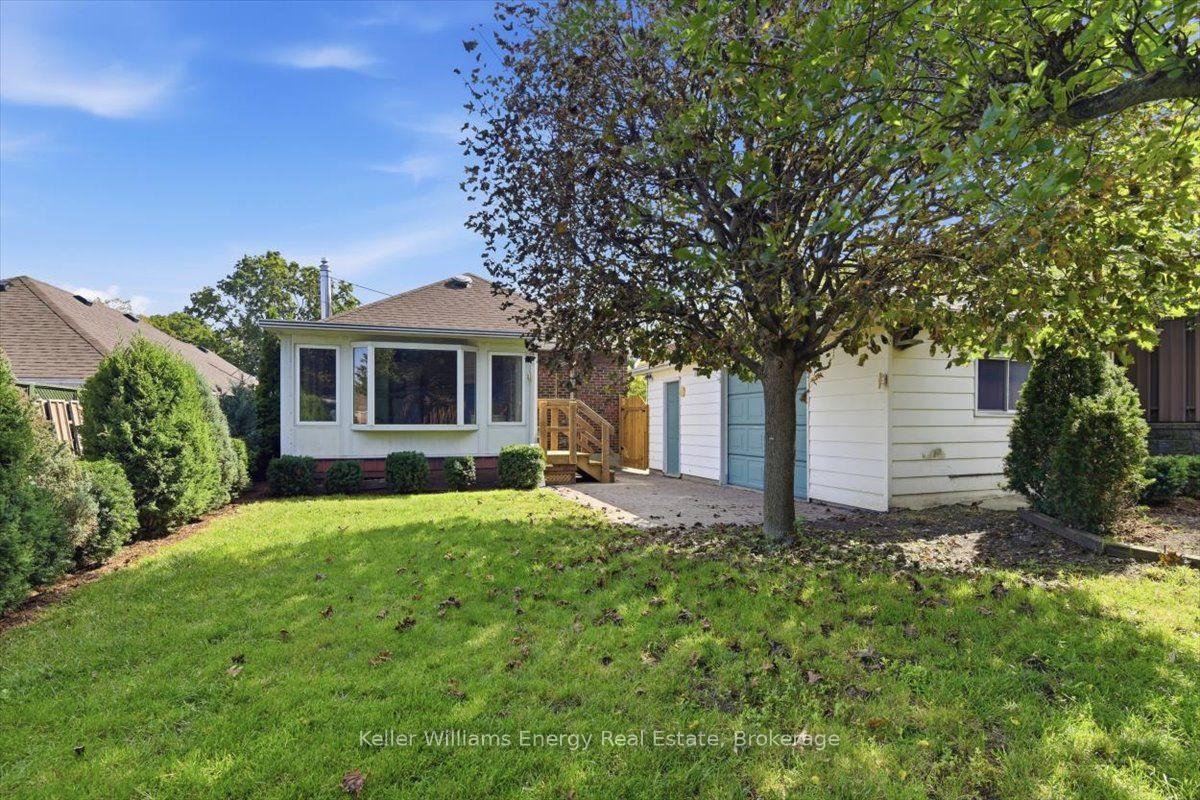 Photo 34 of 216 College Avenue, Oshawa, Vanier — HOMEH