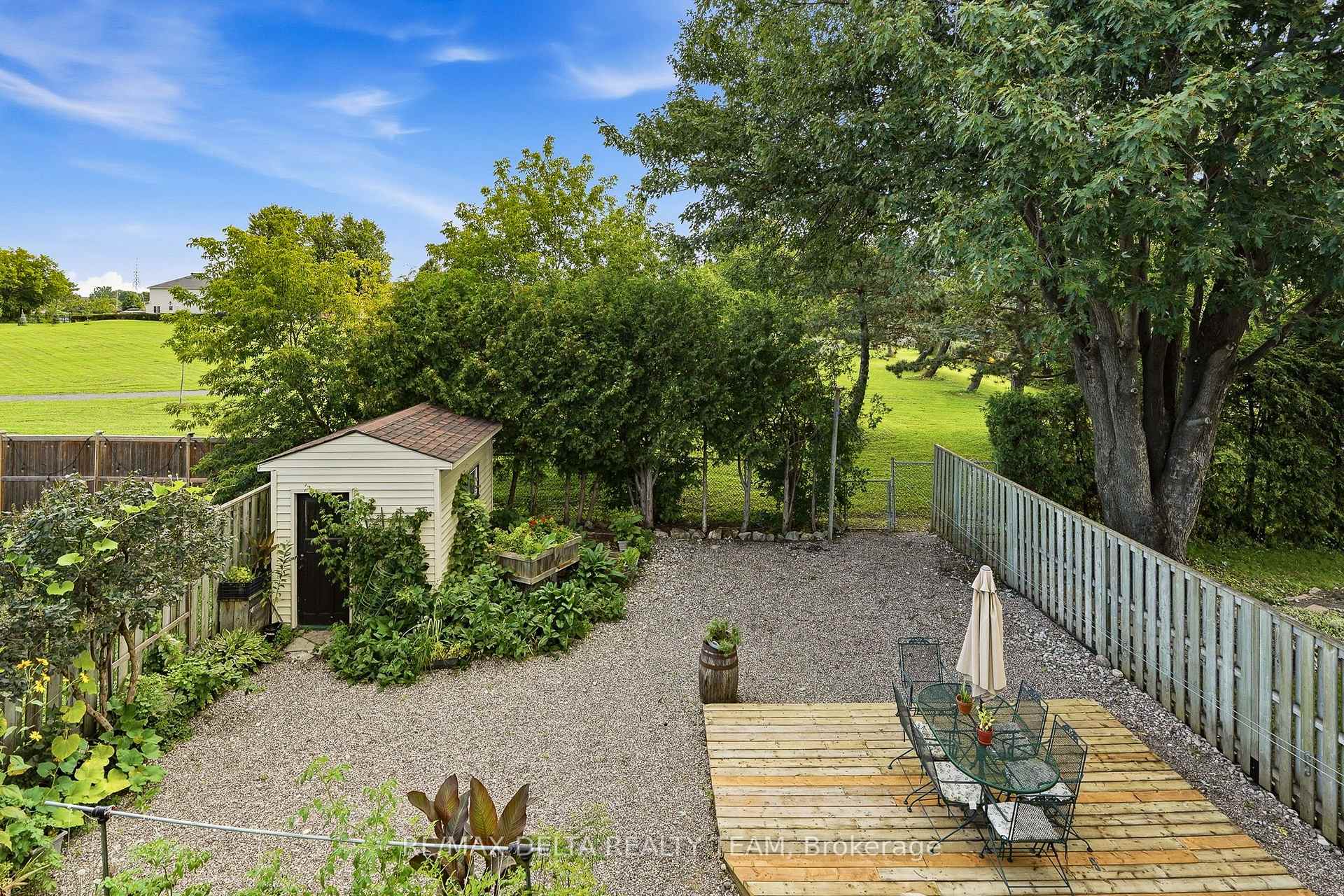 Photo 32 of 1587 Maxime Street, Ottawa, Pineview — HOMEH