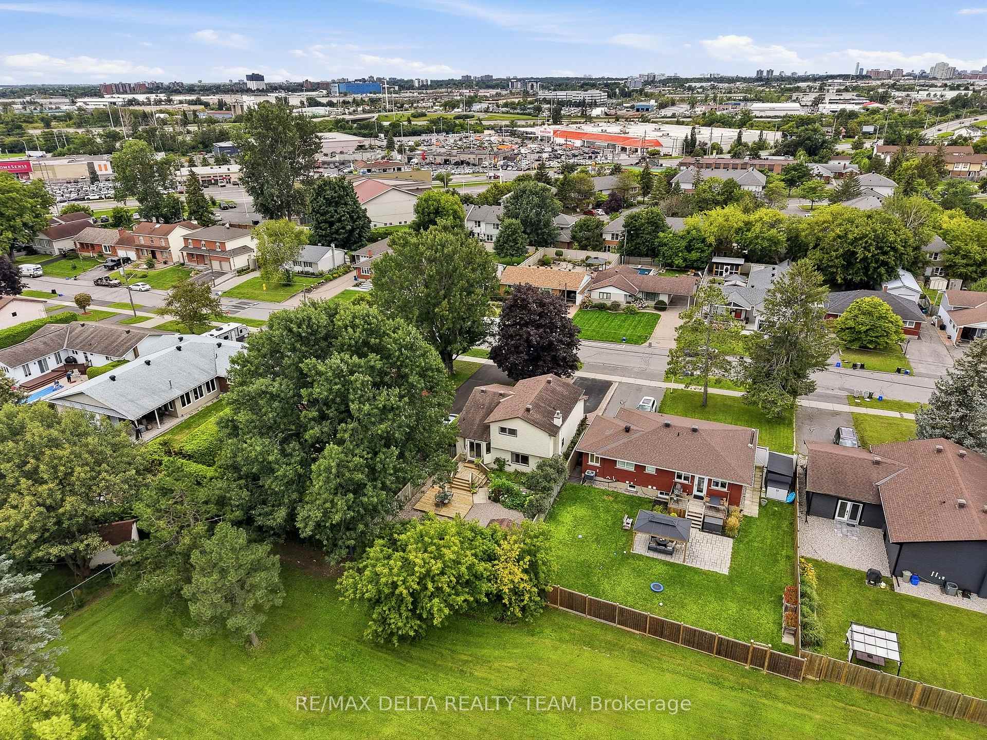 Photo 43 of 1587 Maxime Street, Ottawa, Pineview — HOMEH