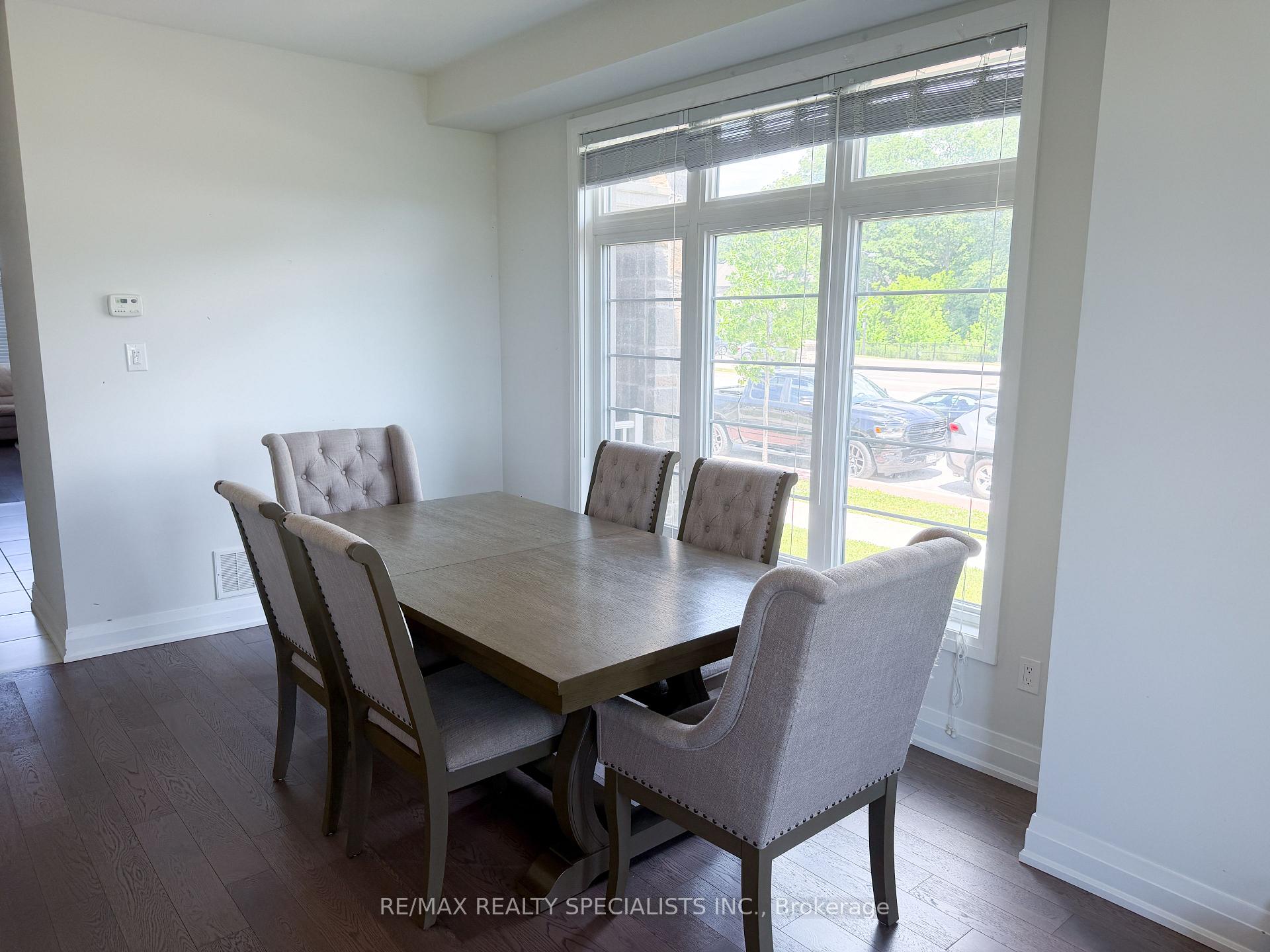 Photo 5 of 380 Rivermont Road, Brampton, Bram West — HOMEH