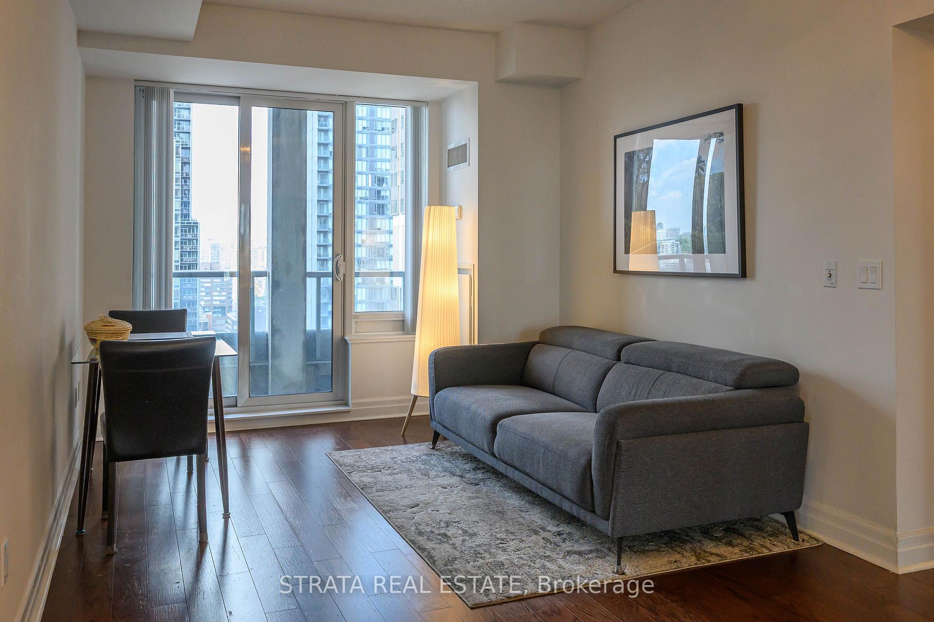 Photo 3 of Unit 2602, 35 Balmuto Street, Toronto, Bay Street Corridor — HOMEH