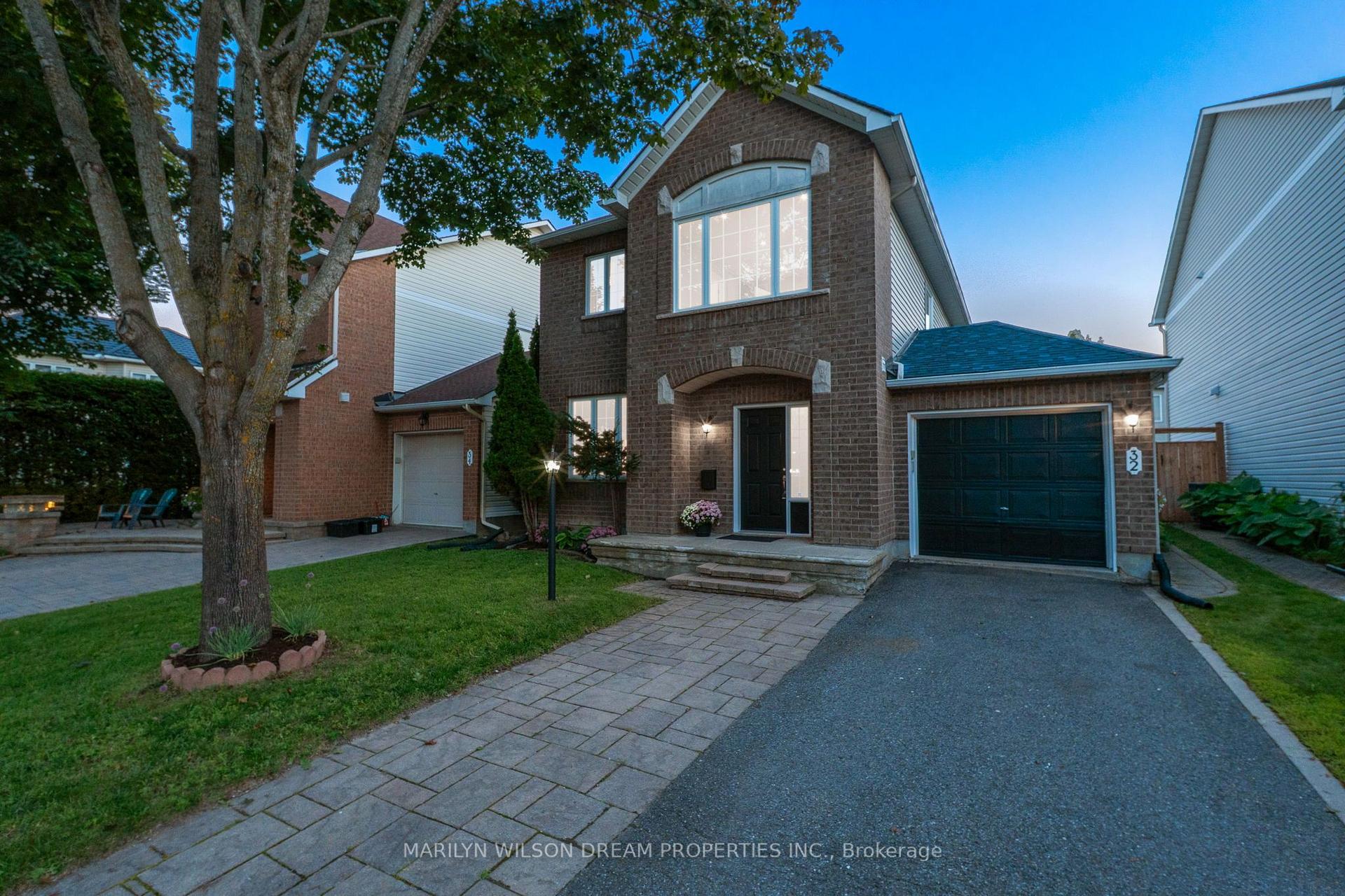 Photo 1 of 32 Valencia Street, Ottawa, Barrhaven East — HOMEH