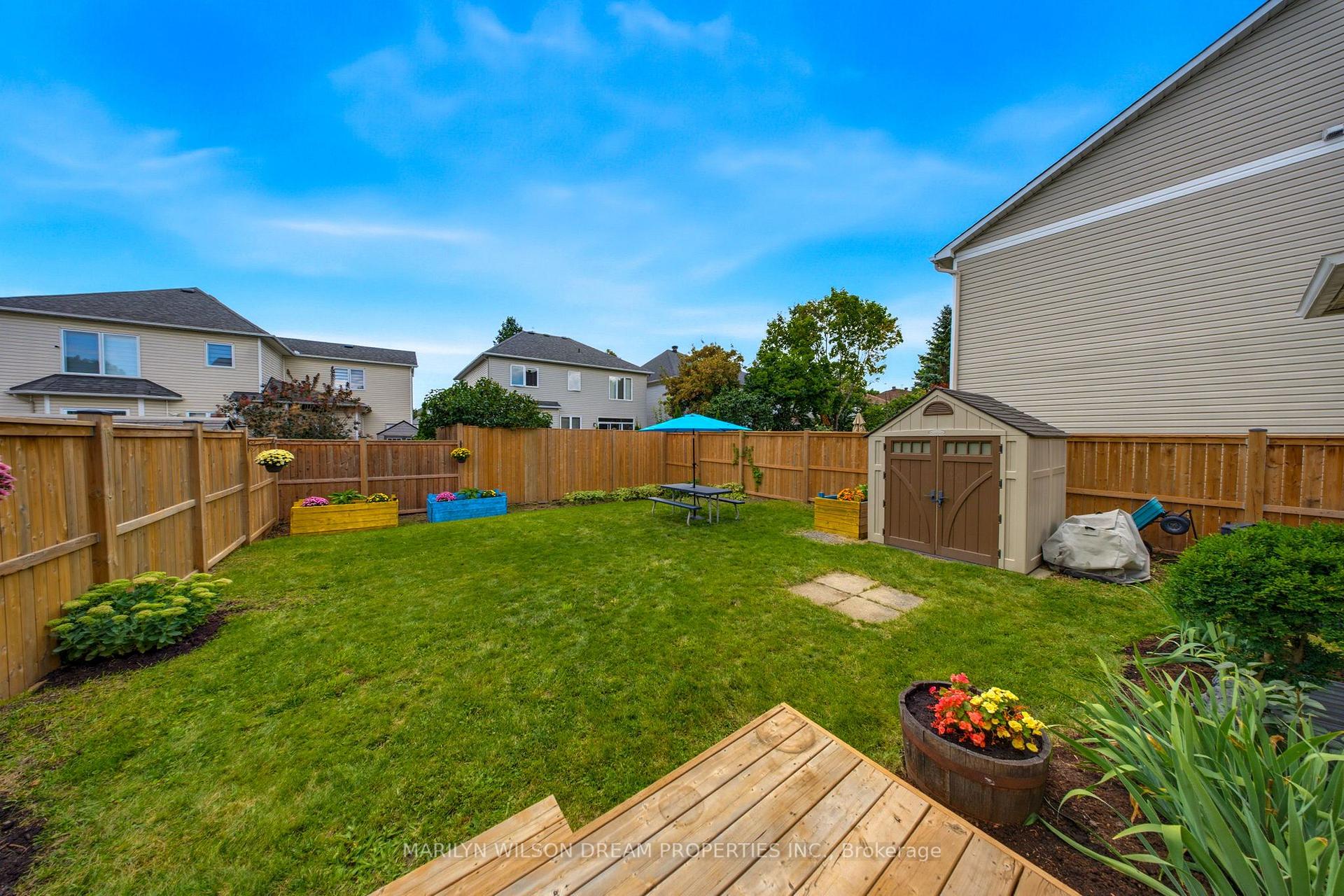 Photo 16 of 32 Valencia Street, Ottawa, Barrhaven East — HOMEH