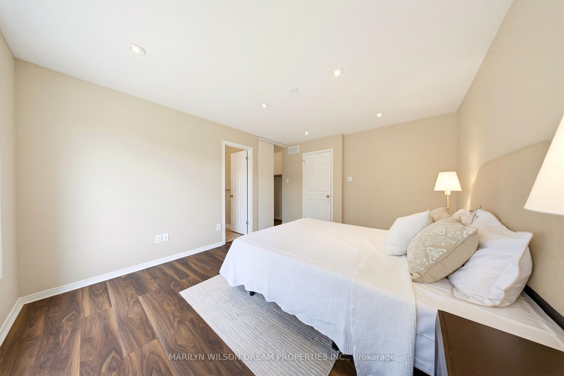 Photo 20 of 32 Valencia Street, Ottawa, Barrhaven East — HOMEH