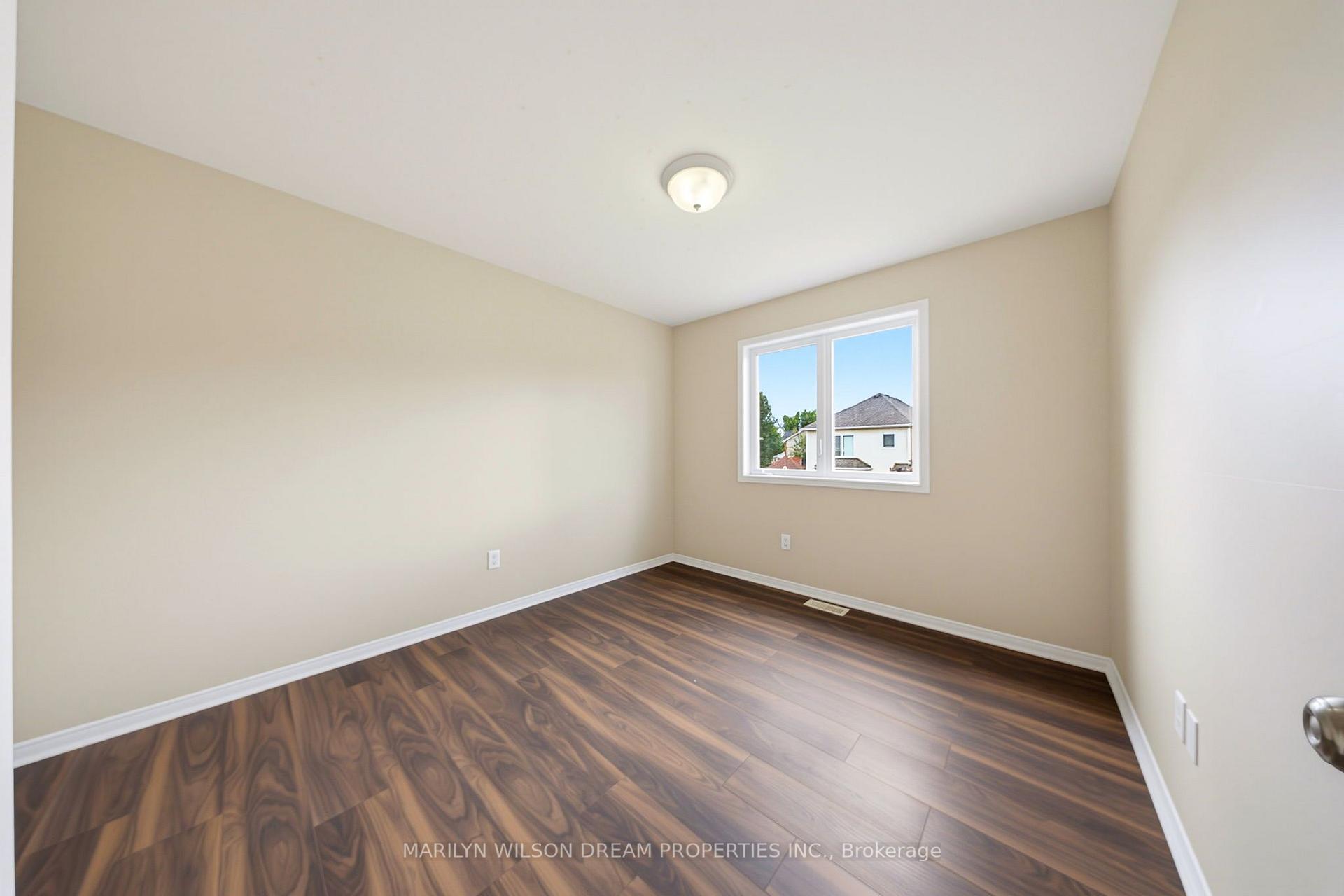 Photo 28 of 32 Valencia Street, Ottawa, Barrhaven East — HOMEH